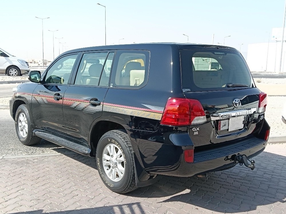Toyota Land Cruiser GX 2012 - Image 2