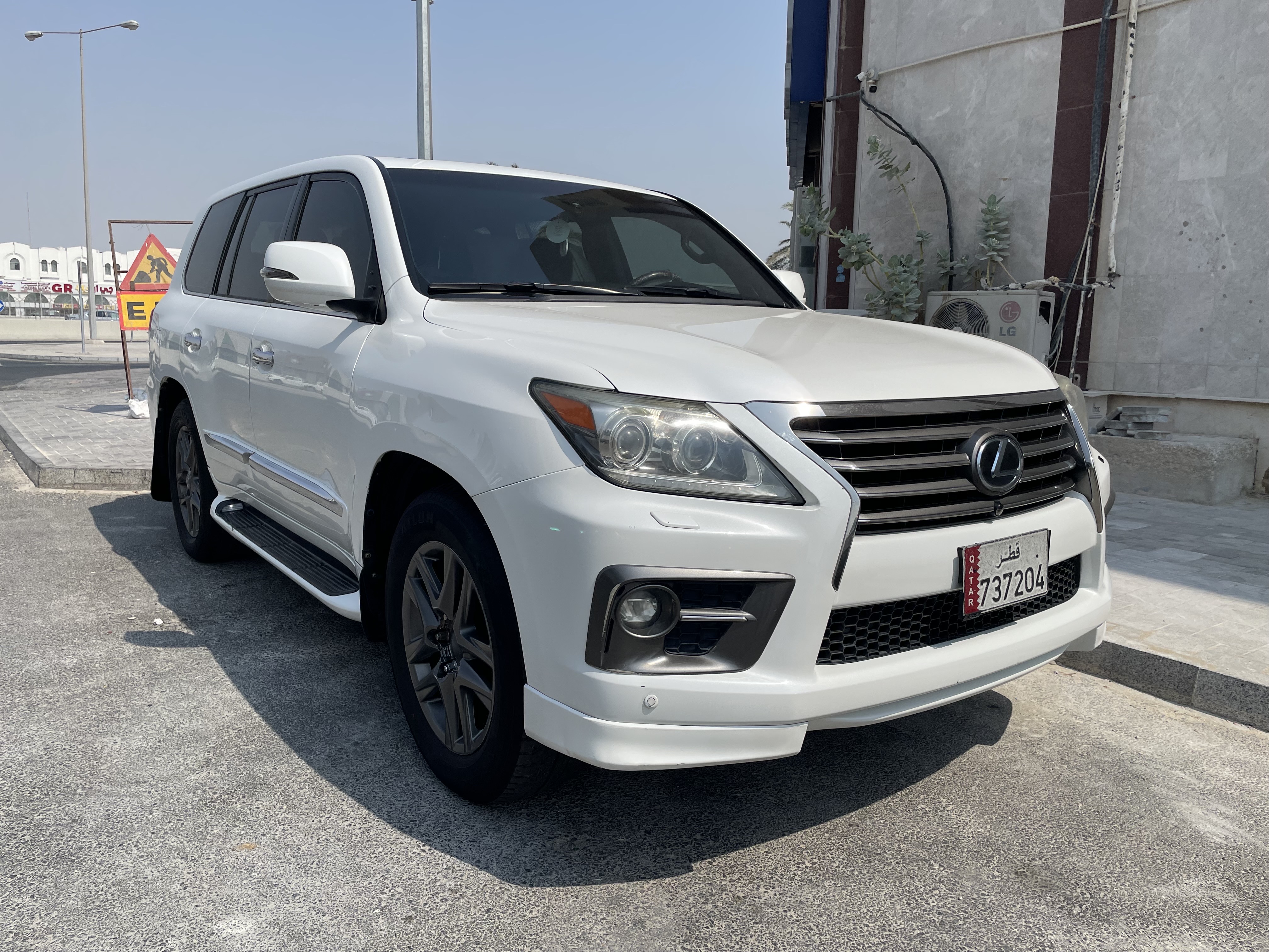 Lexus LX 570 S 2014