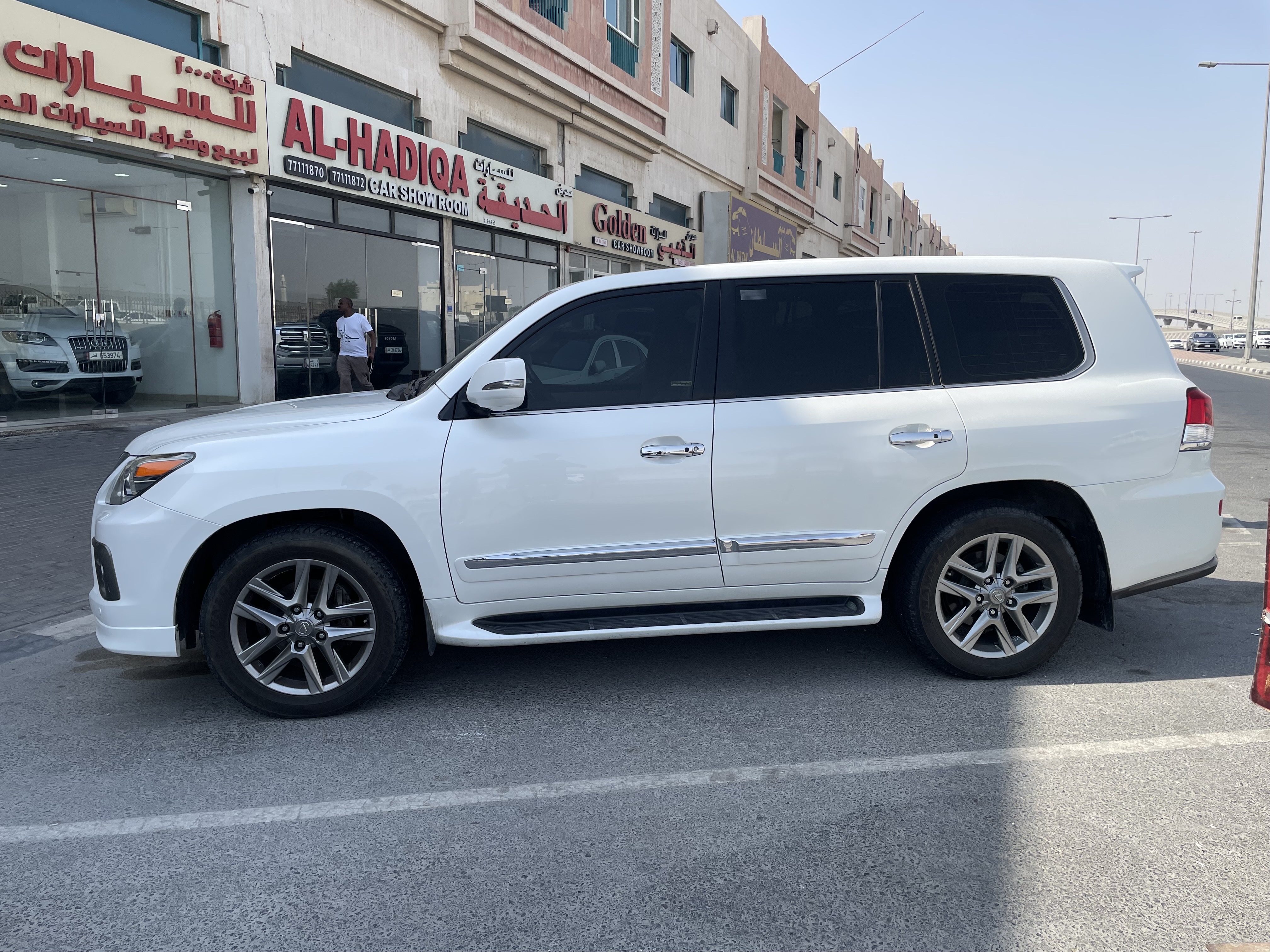 Lexus LX 570 S 2015 - Image 3