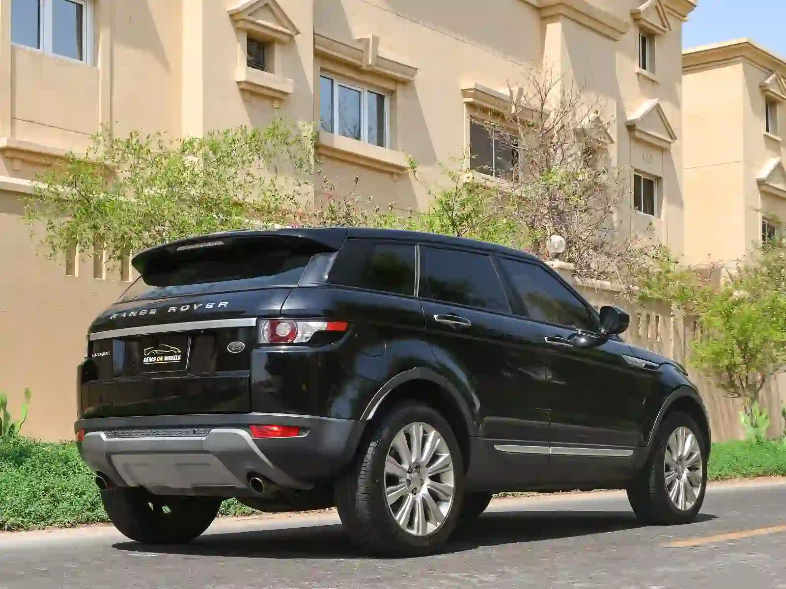Land Rover Range Evoque 2015 - Image 2