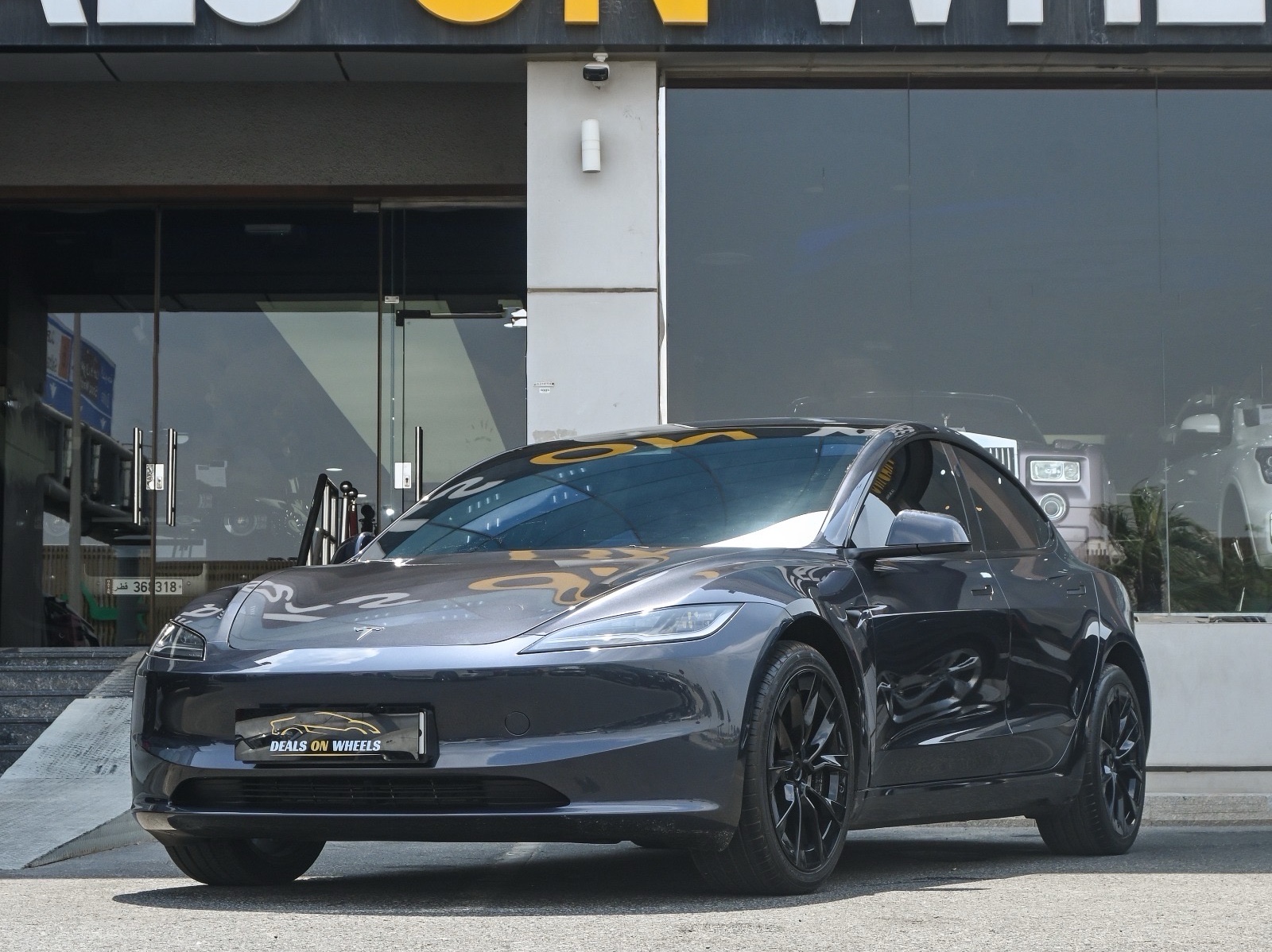 Tesla Model 3  2024