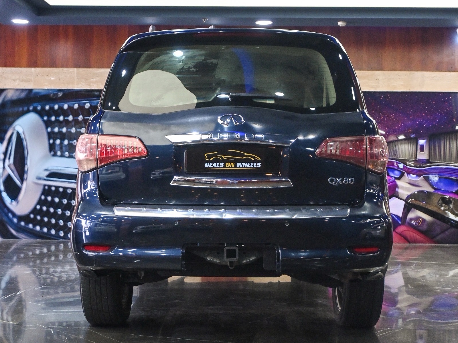 Infiniti QX 80 2015 - Image 4
