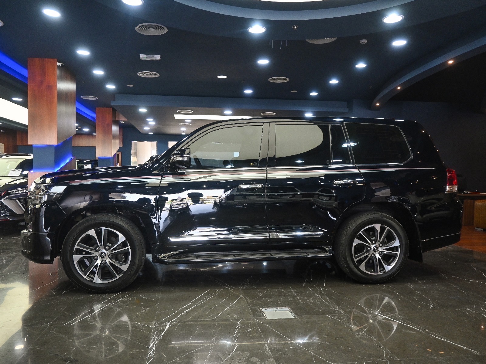 Toyota Land Cruiser GX.R 2020 - Image 3