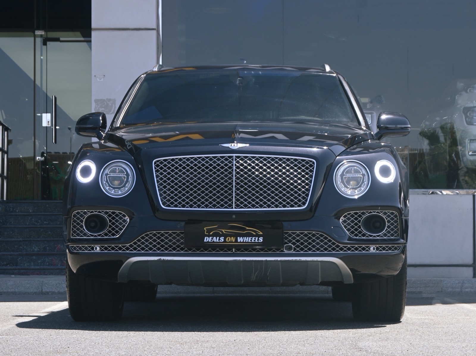 Bentley Bentayga 2017 - Image 4