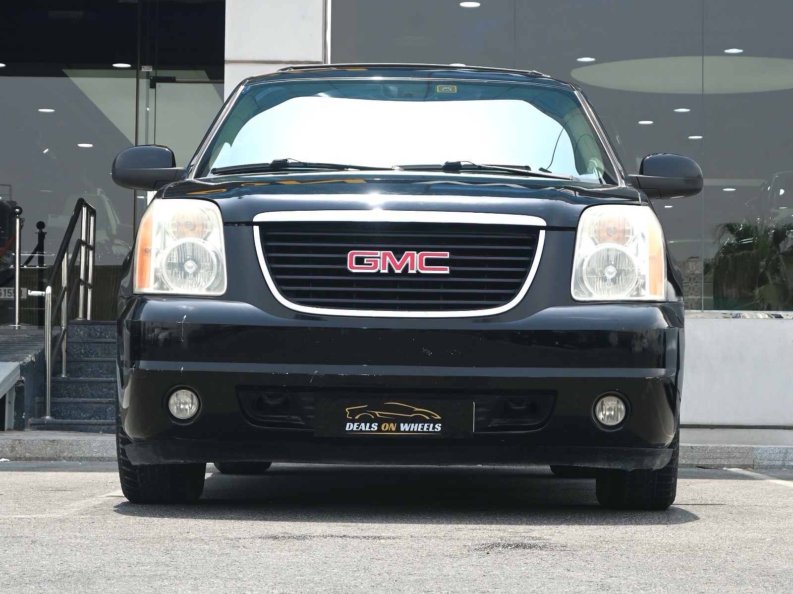 GMC Yukon XL 2009 - Image 3