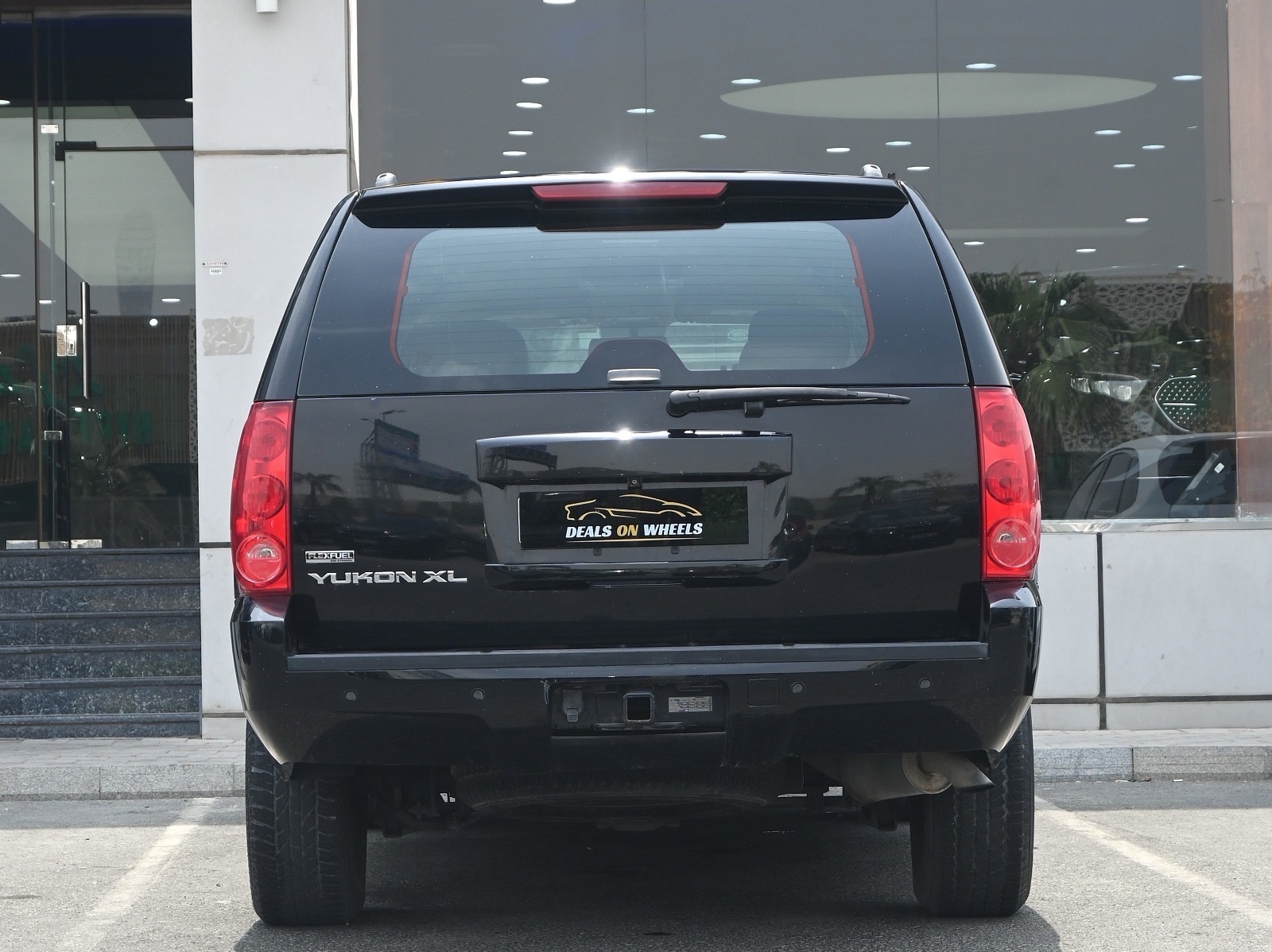 GMC Yukon XL 2009 - Image 4