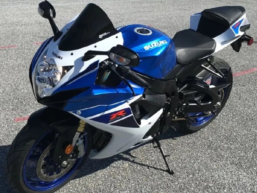 Suzuki GSX-R 1000  2024 - Image 1