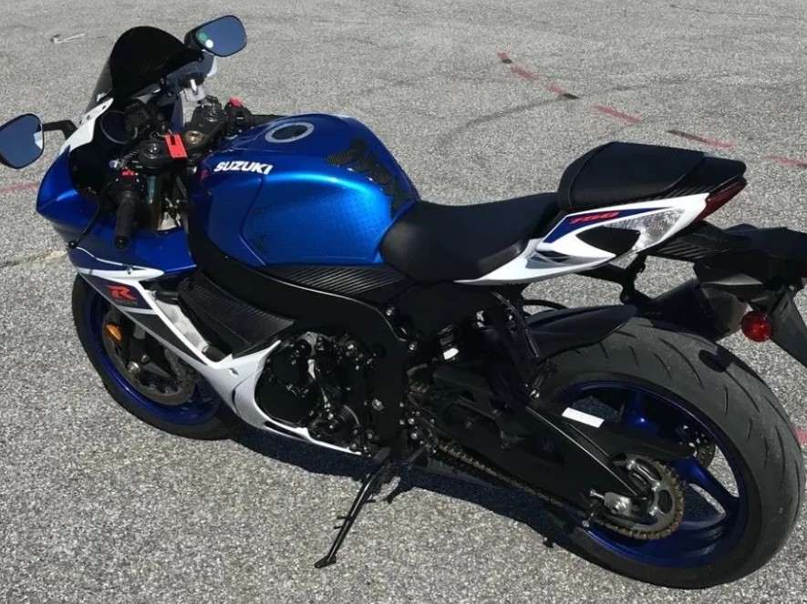 Suzuki GSX-R 1000  2024 - Image 4