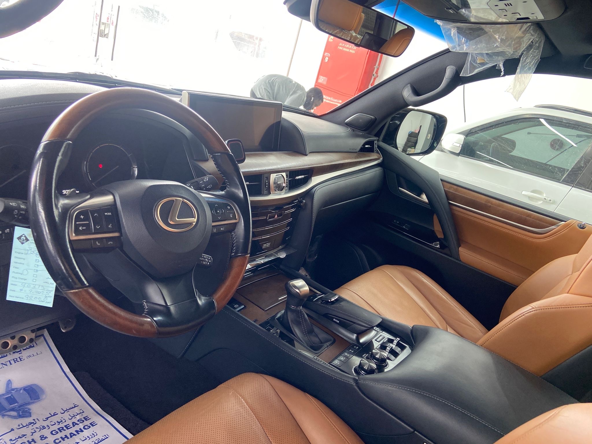 Lexus LX 570 S 2021 - Image 4