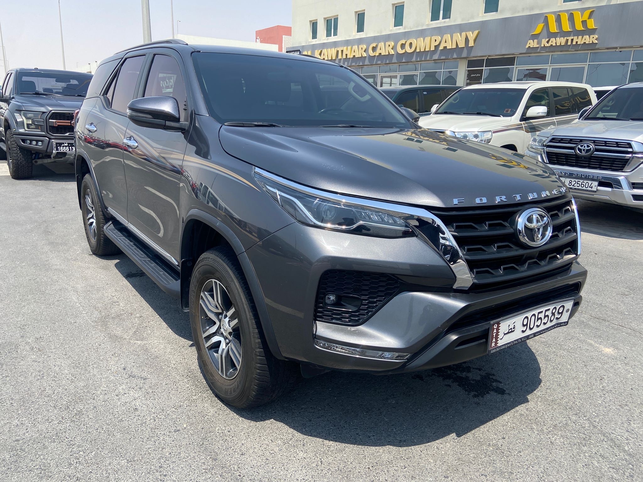 Toyota Fortuner V6 2023