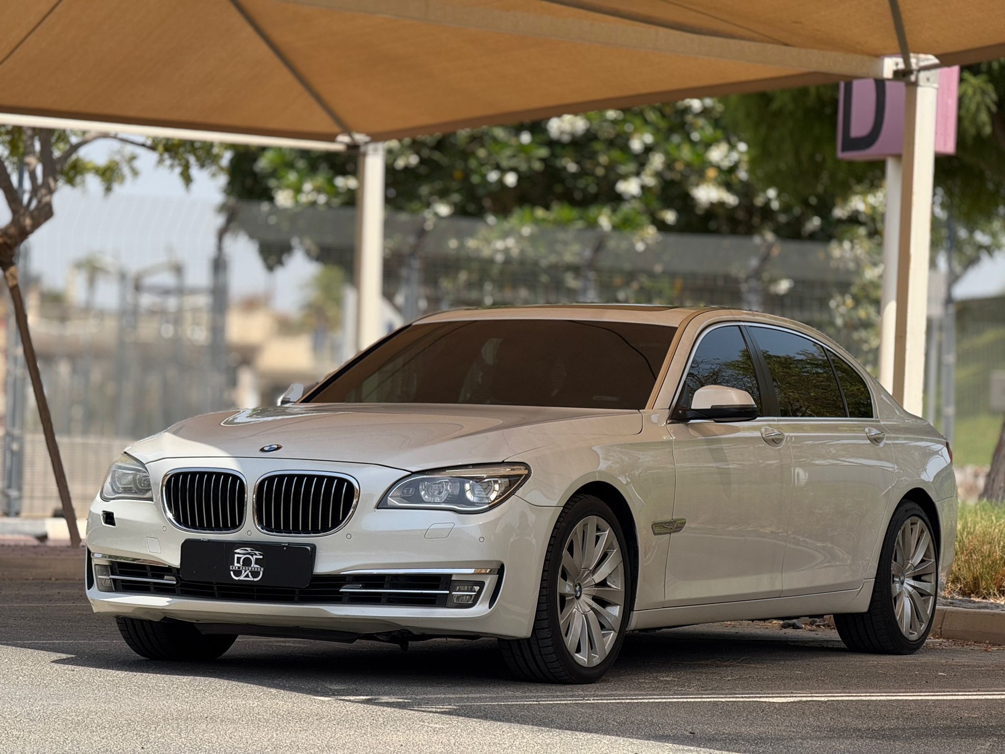بي أم دبليو الفئة السابعة 740 ال اي 2014 - Image 1