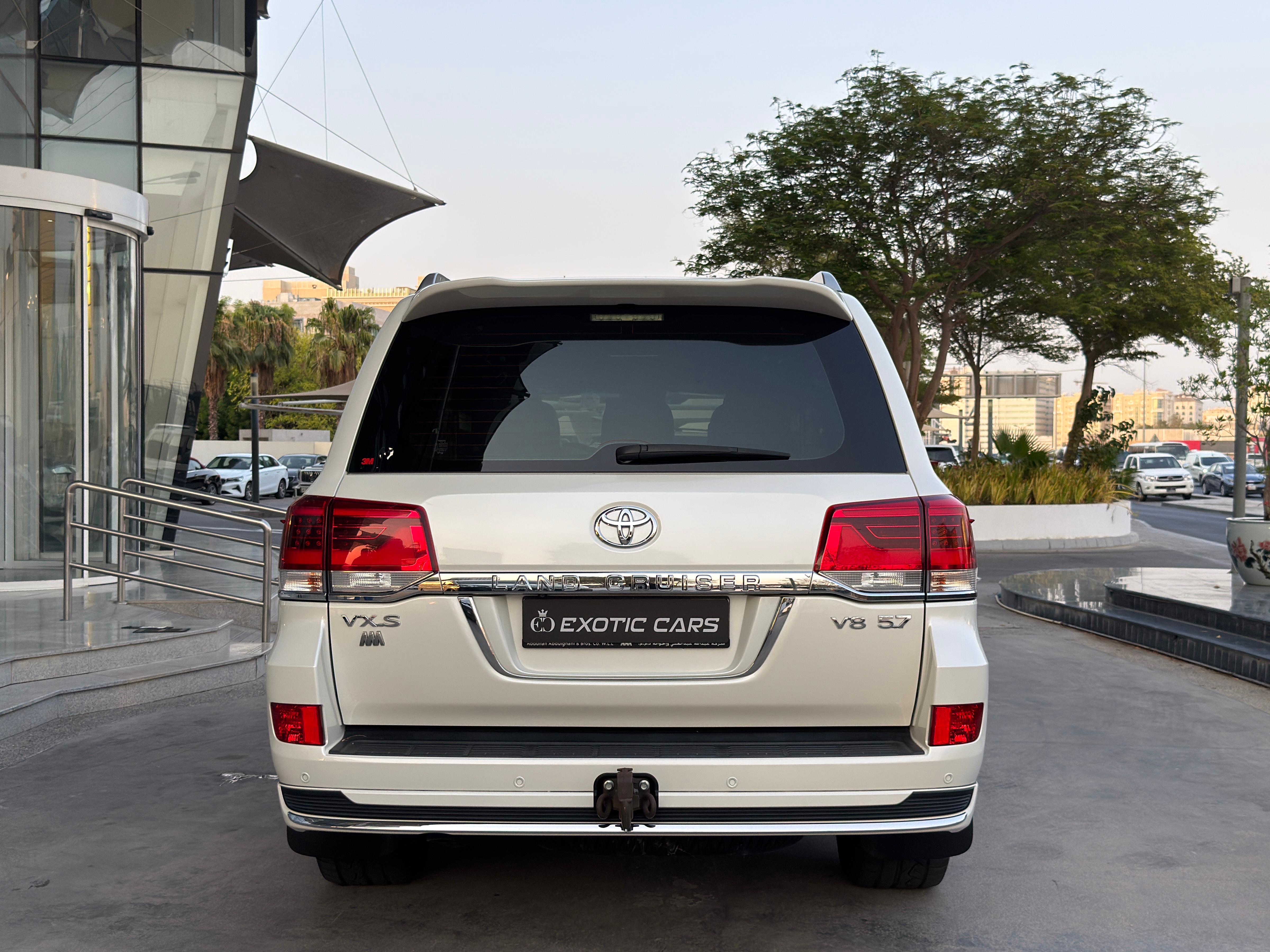 Toyota Land Cruiser GX 2019 - Image 4