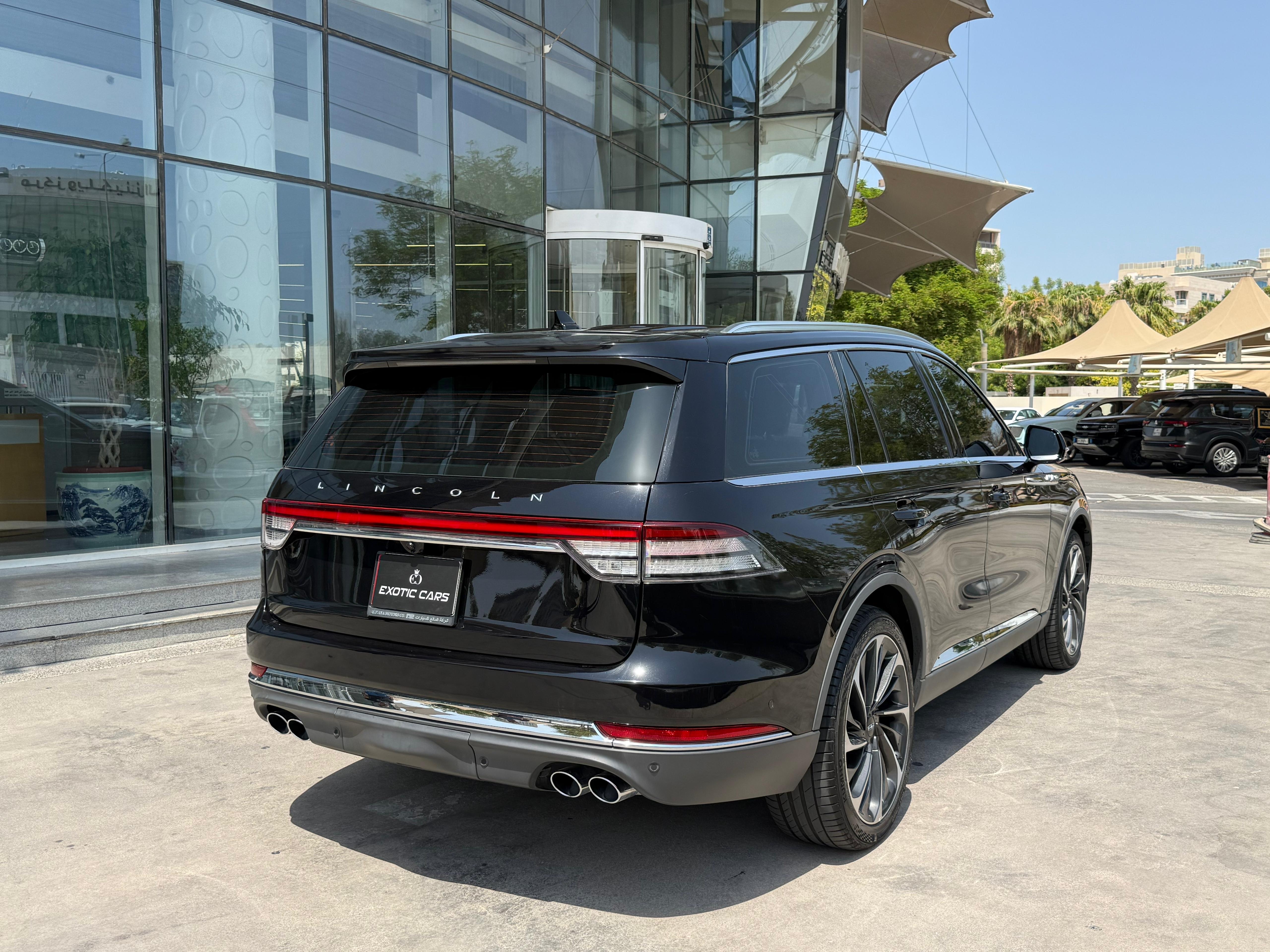 Lincoln aviator presidential 2022 - Image 2