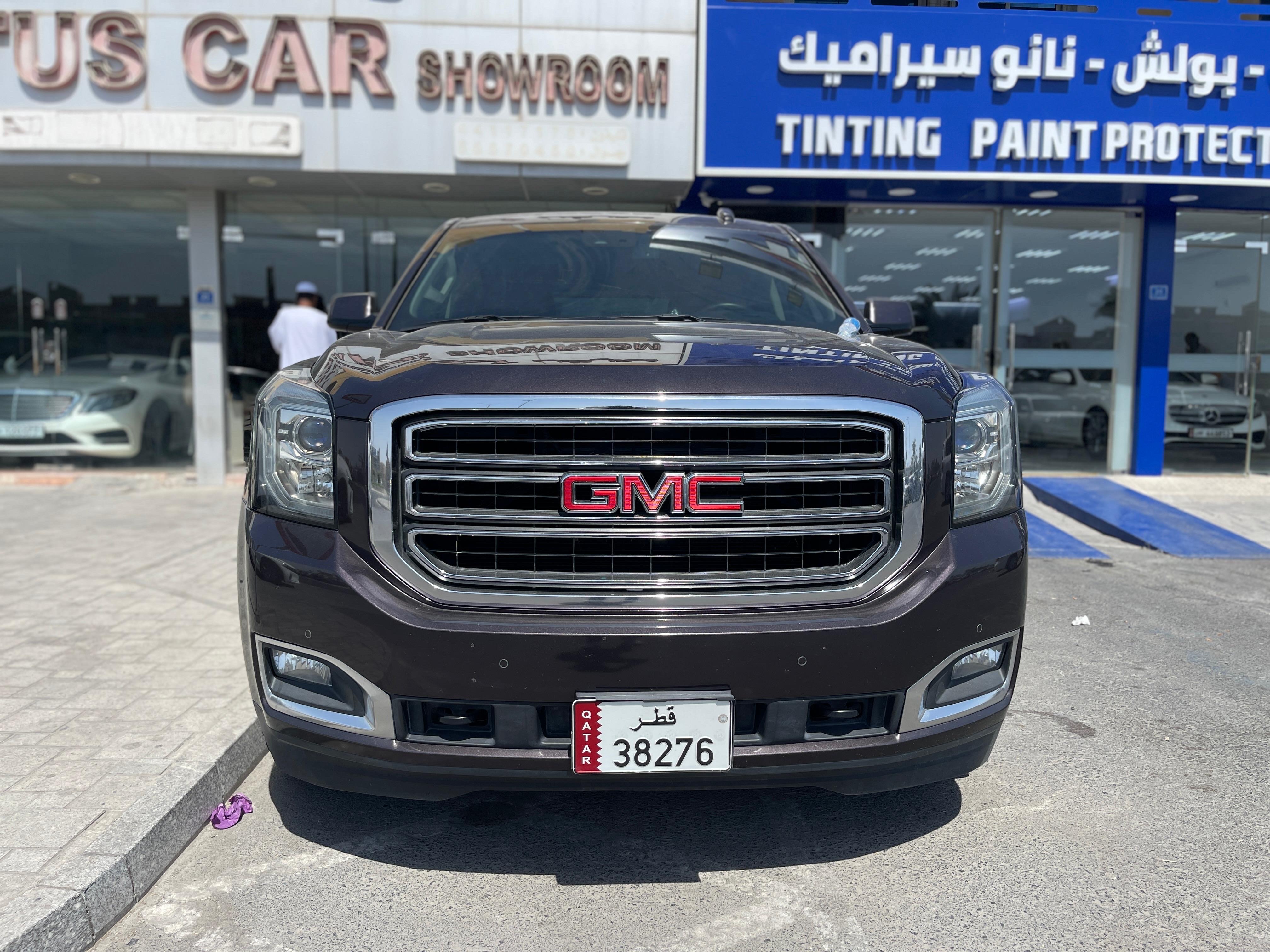 GMC Yukon SLT 2017 - Image 2