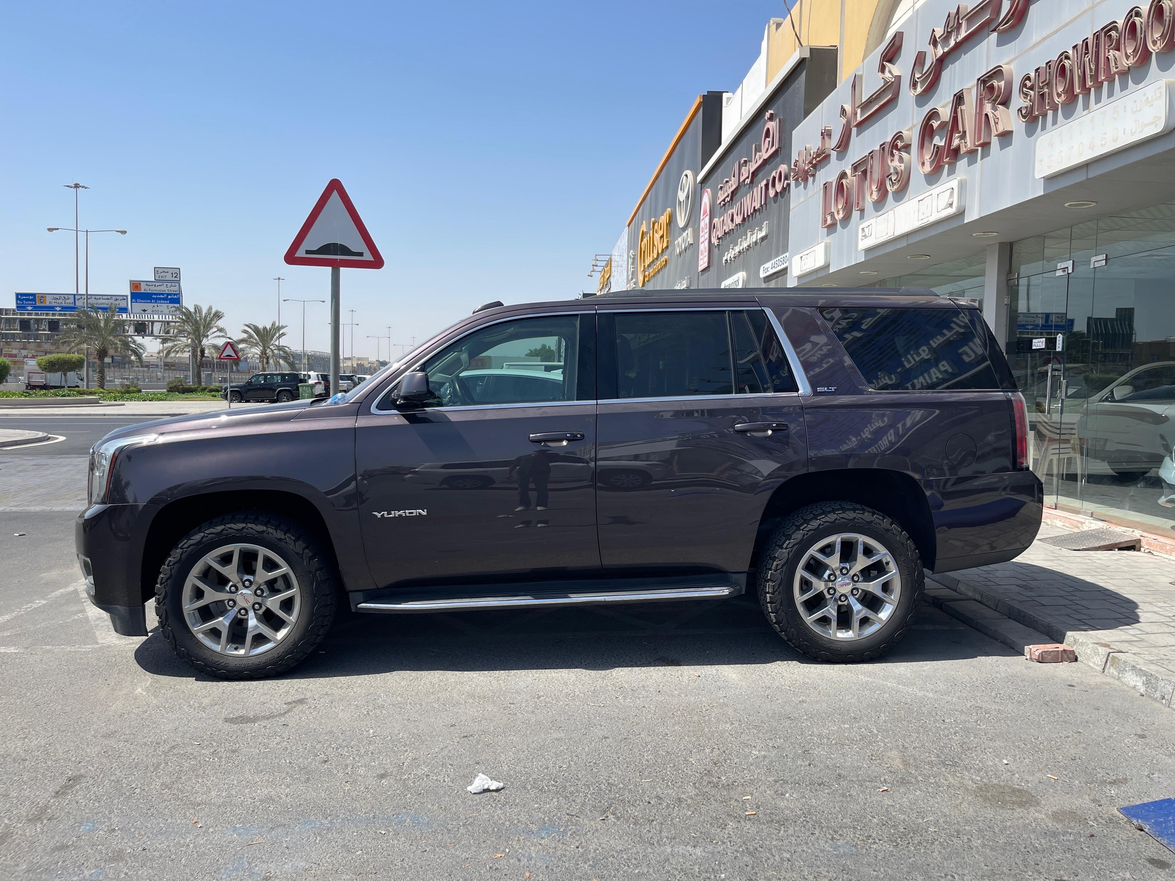 GMC Yukon SLT 2017 - Image 3