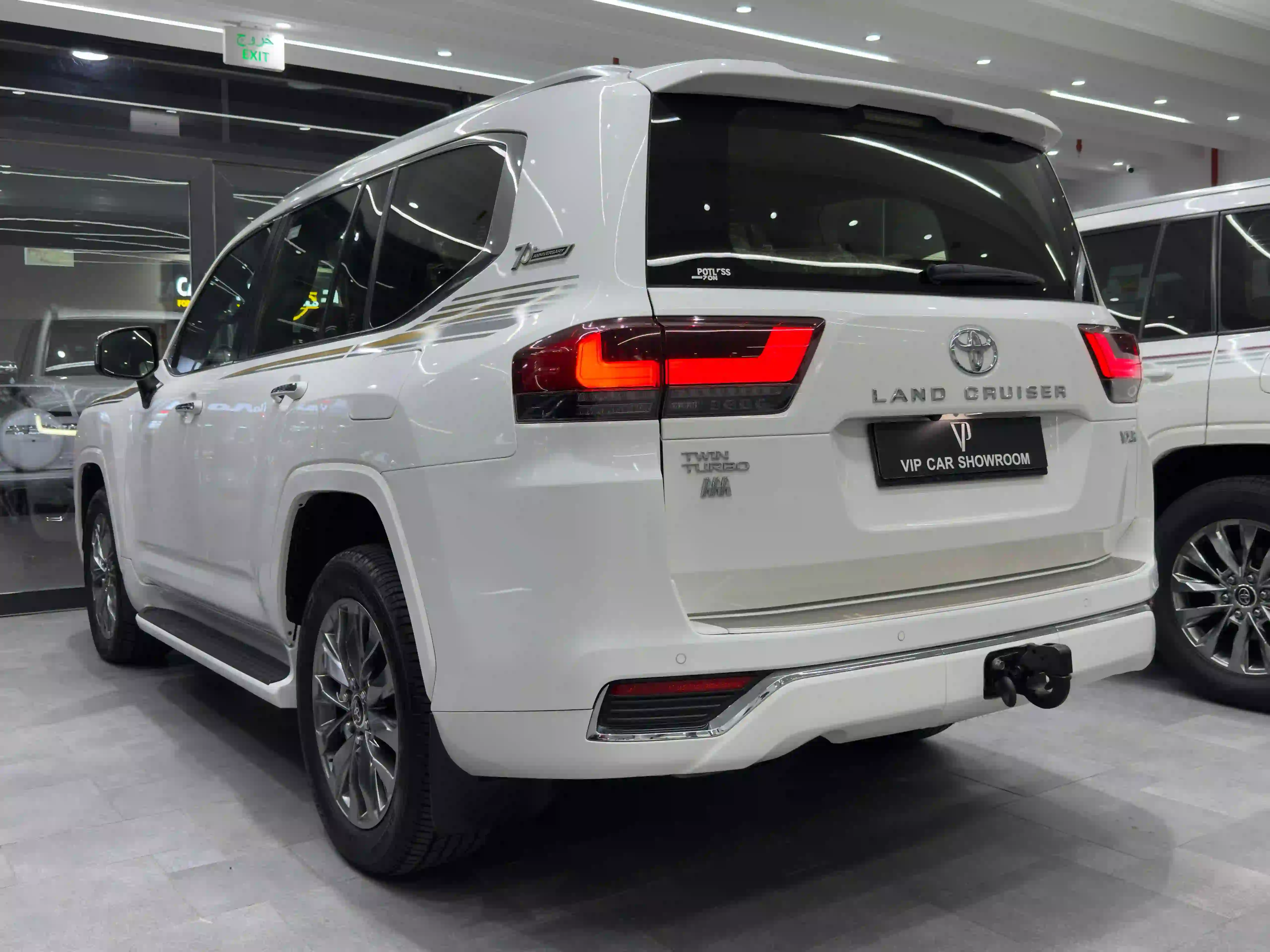 Toyota Land Cruiser VXR Twin Turbo 2022 - Image 3