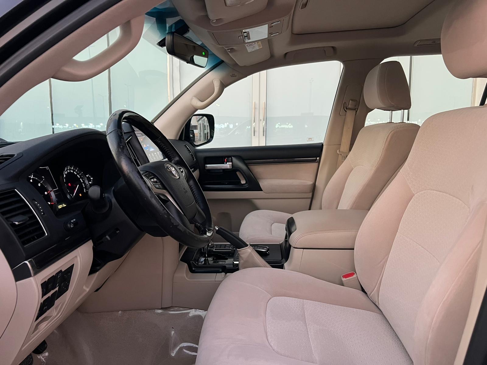 Toyota Land Cruiser GXR Grand Touring 2021 - Image 4
