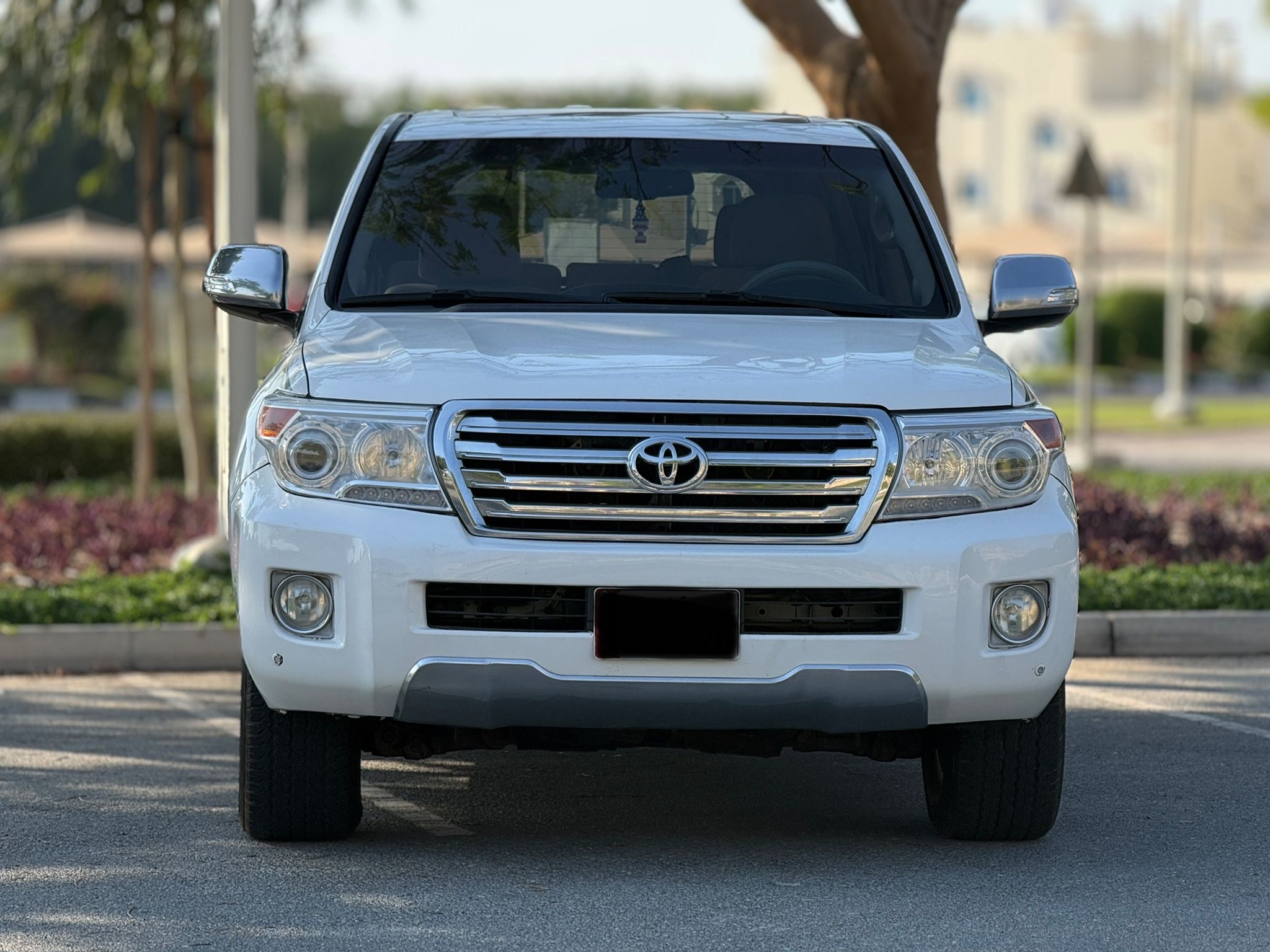تويوتا لاند كروزر في اكس ار 2015 - Image 2