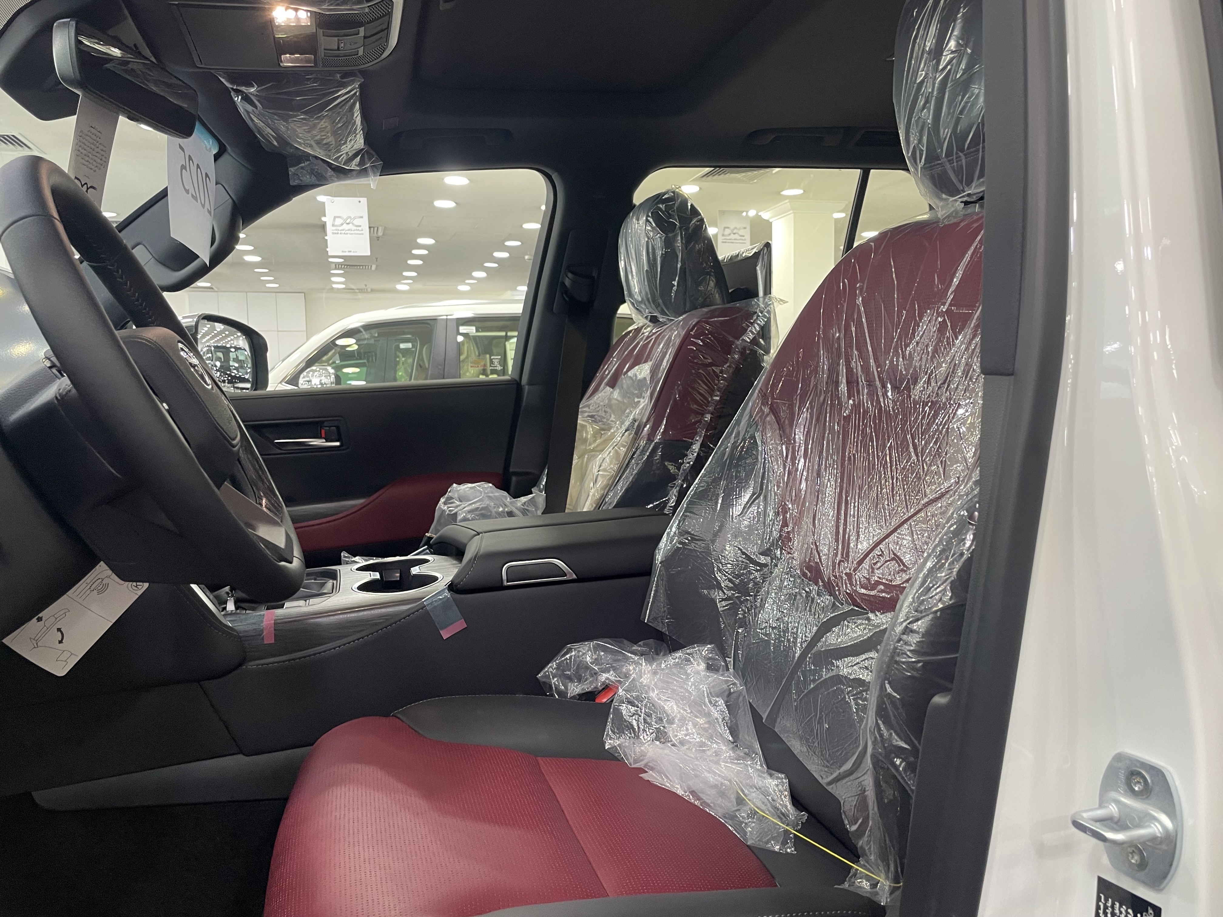 Toyota Land Cruiser VX.R 2025 - Image 4