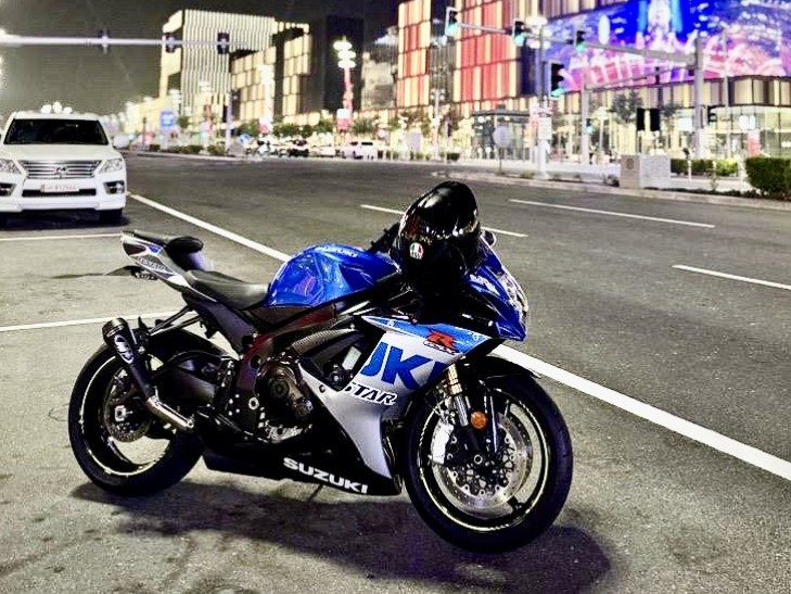 Suzuki GSX-R 750  2022 - Image 3