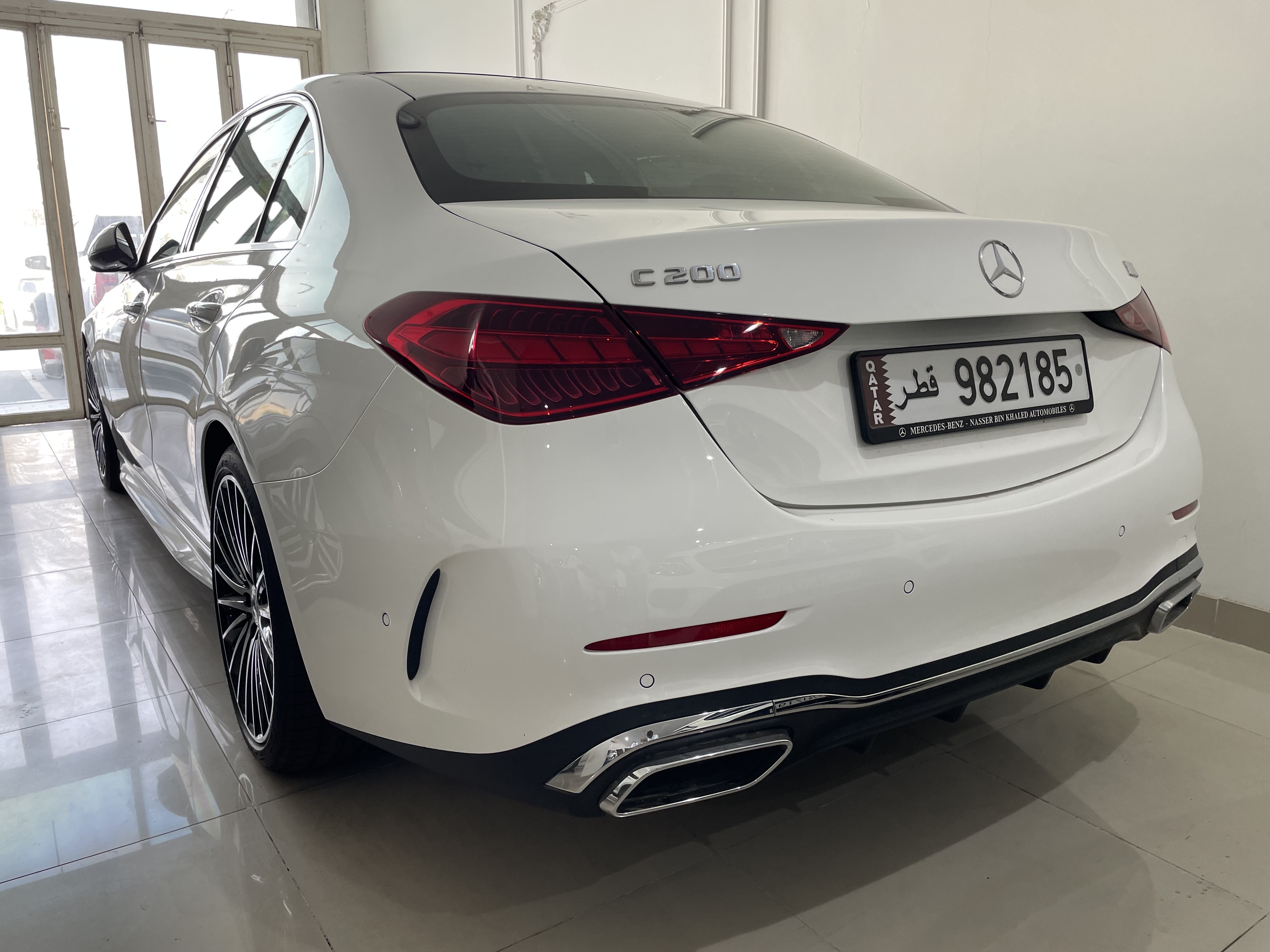 Mercedes-Benz C-Class Sedan 200 2025 - Image 3