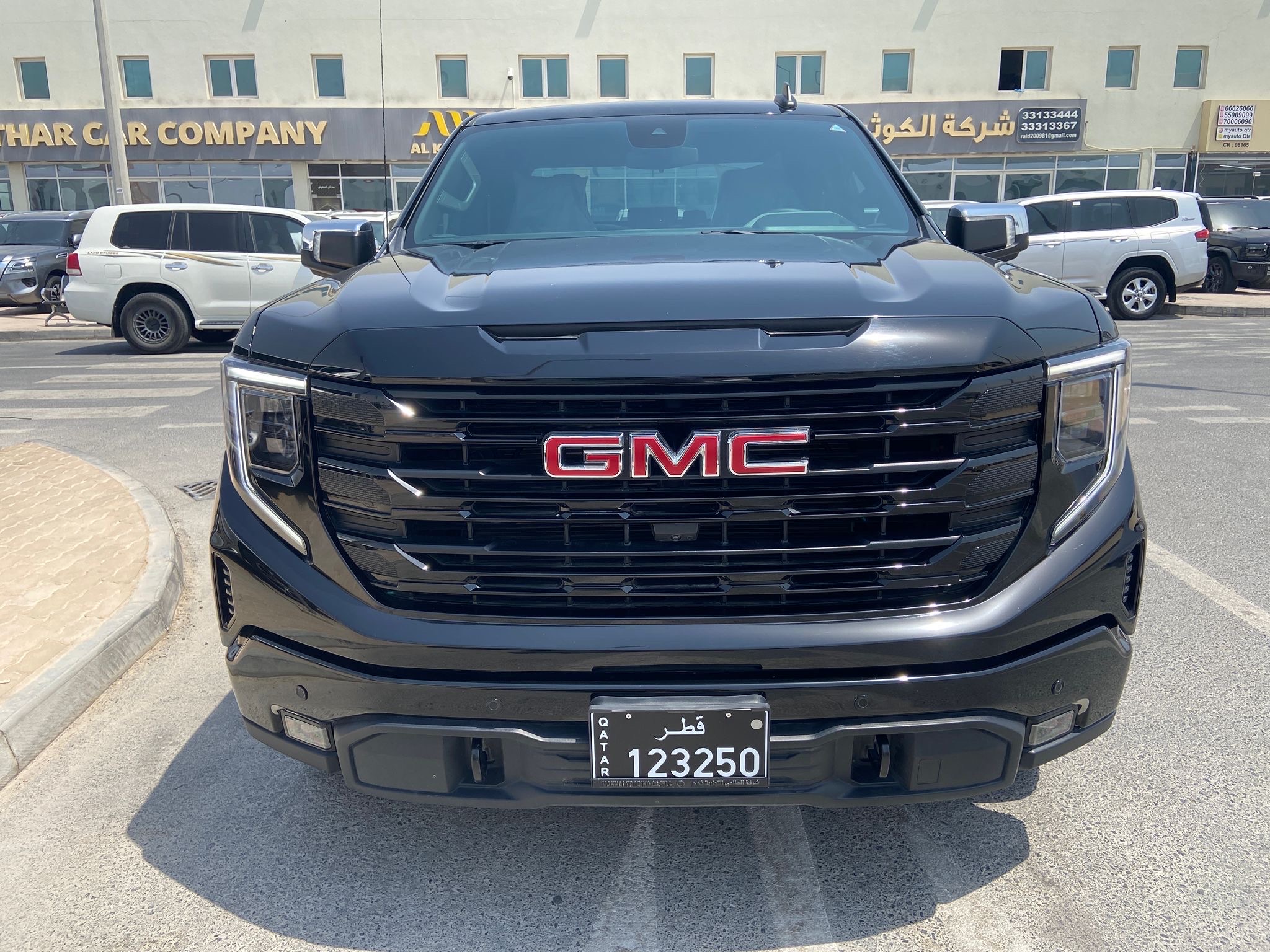 GMC Sierra Elevation  2024 - Image 3
