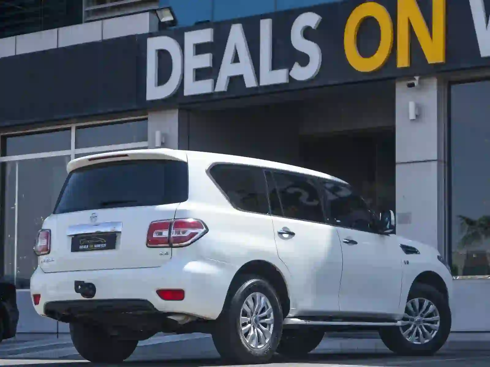 Nissan Patrol SE 2014 - Image 2