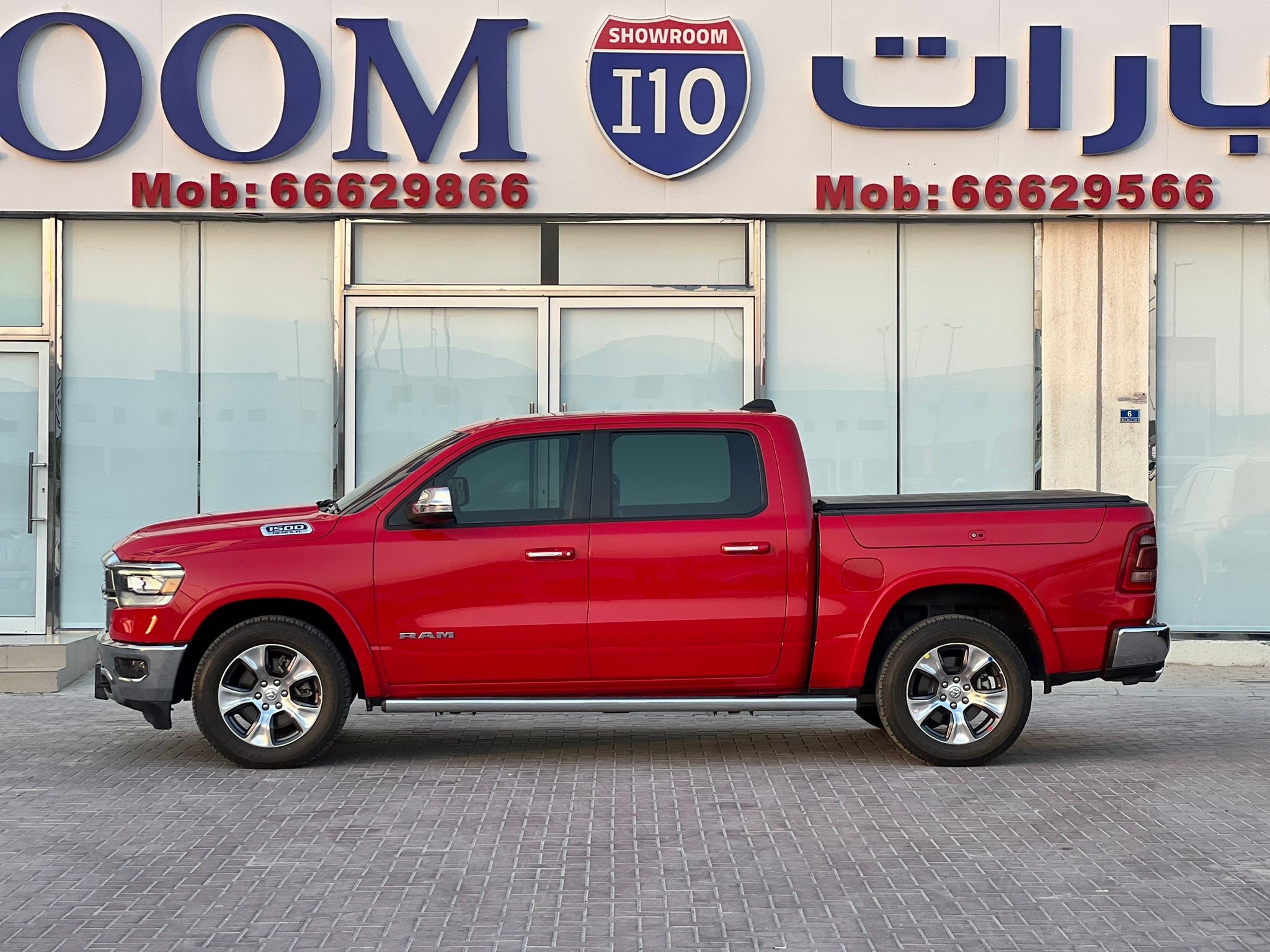 Dodge Ram 1500 2021 - Image 3