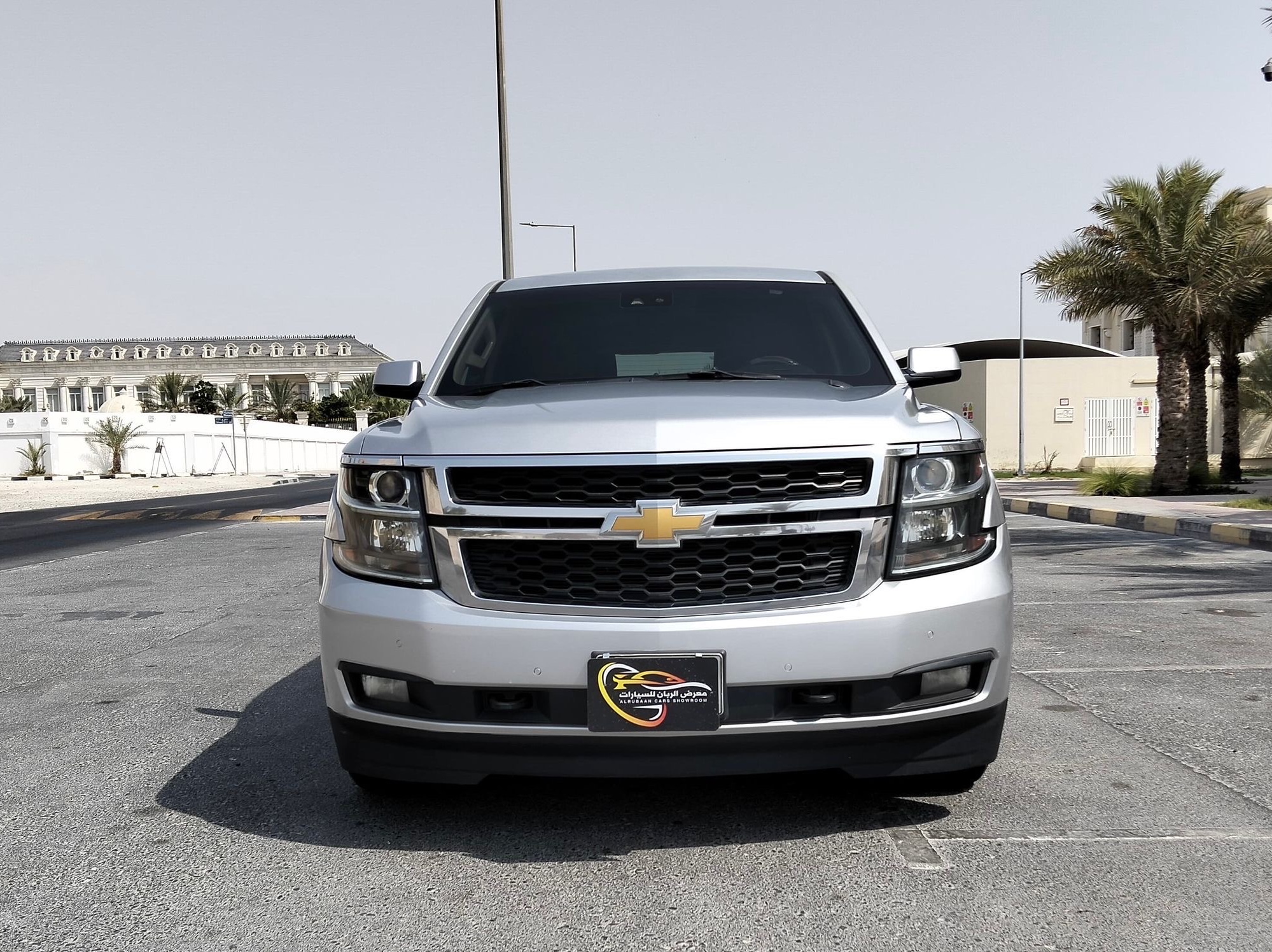 Chevrolet Suburban LT 2016 - Image 2