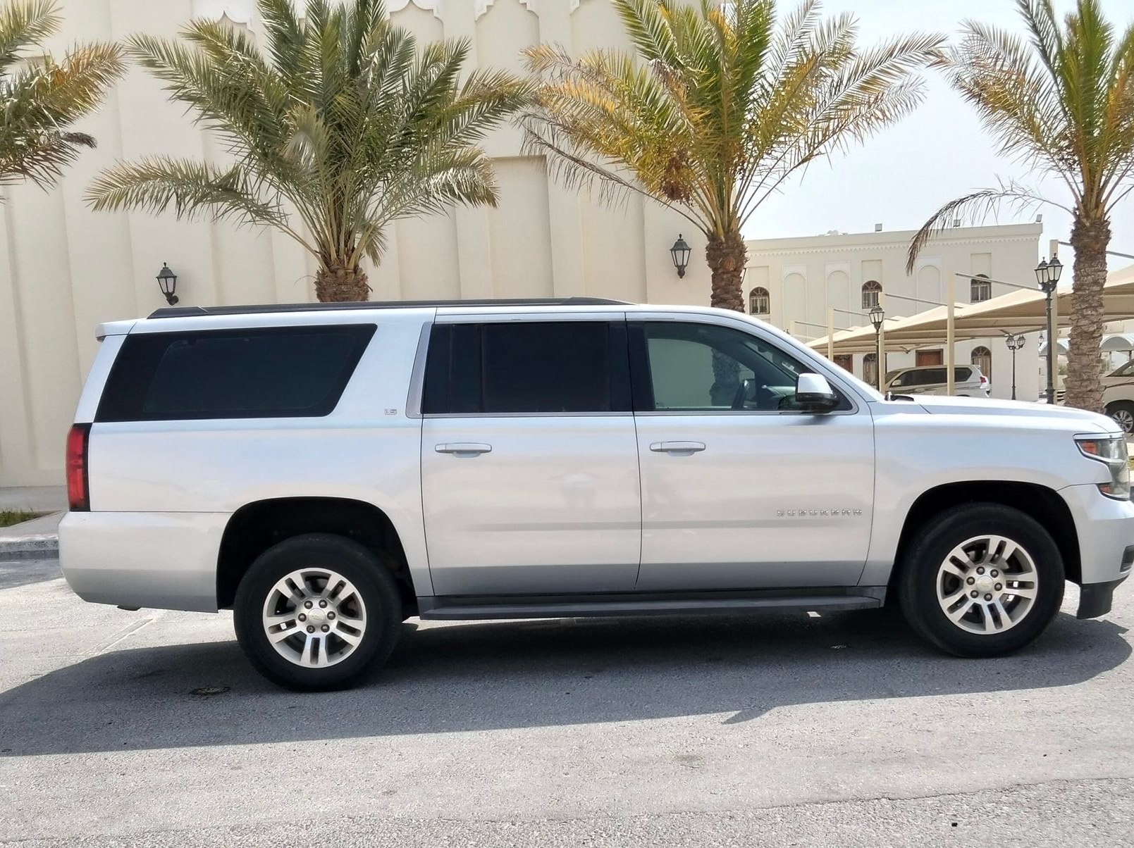 Chevrolet Suburban LT 2016 - Image 4