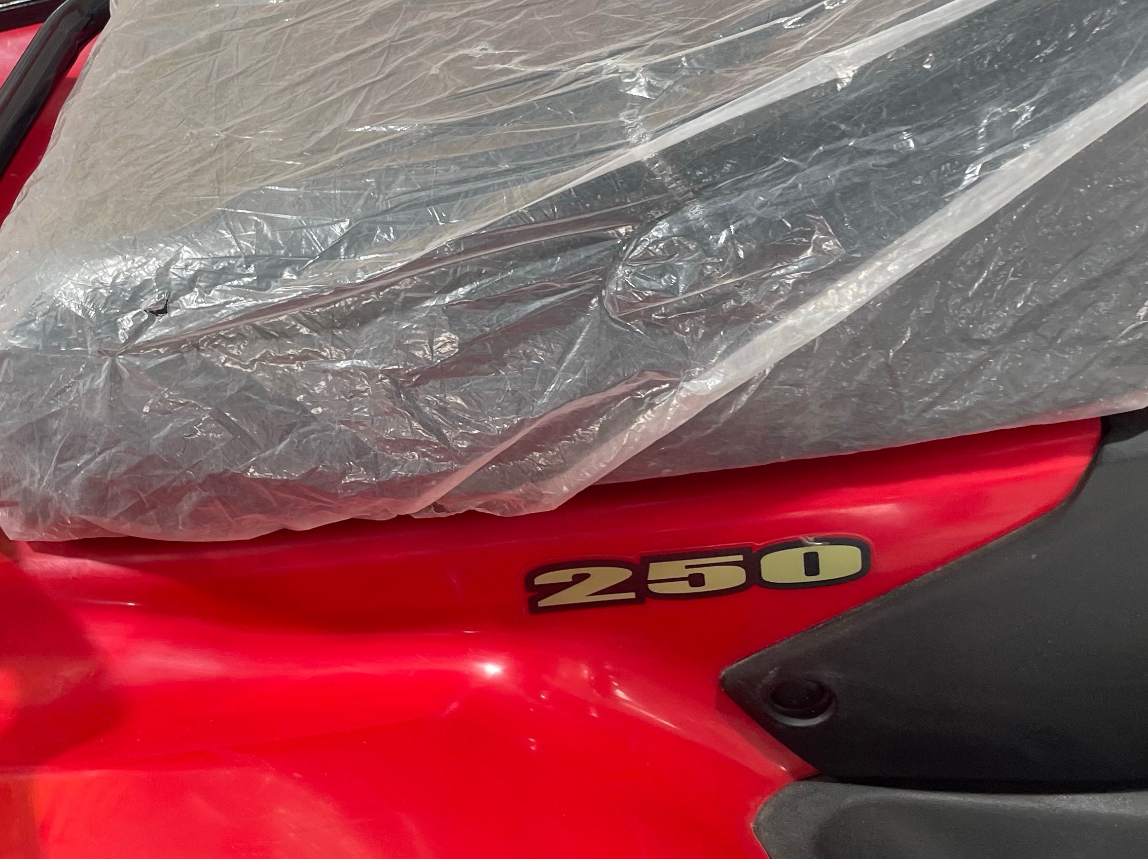 Suzuki 250 2019 - Image 4