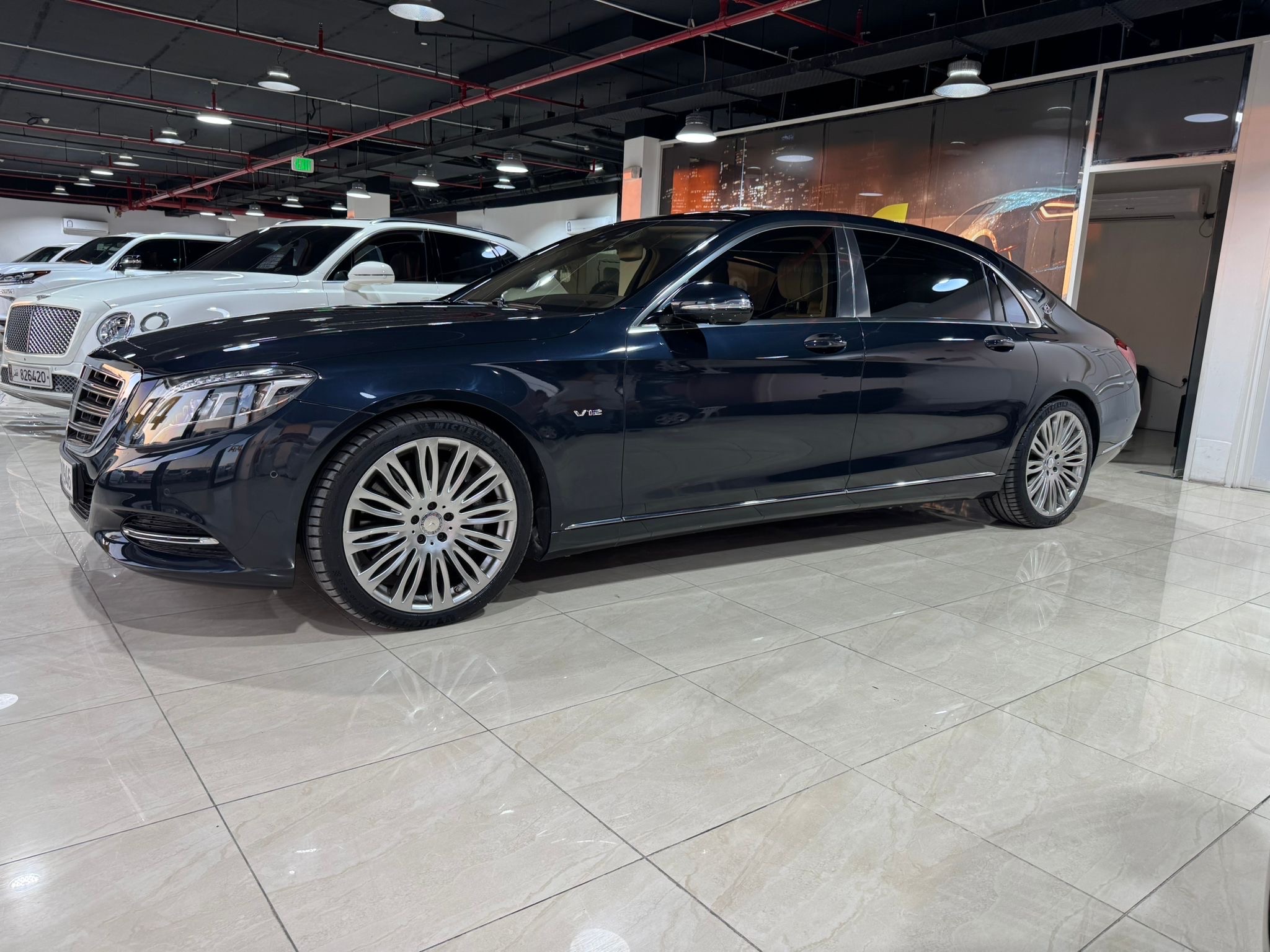 Mercedes-Benz S-Class Sedan 650 MAYBACH 2016 - Image 4