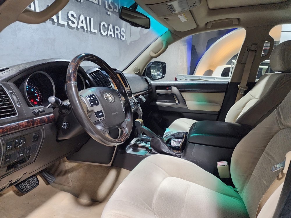 Toyota Land Cruiser VX.R 2008 - Image 3