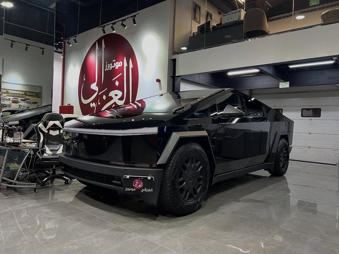 Tesla Cybertruck  2024