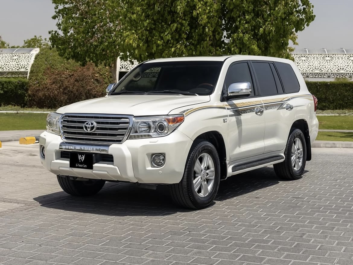 Toyota Land Cruiser VX.R - Image 1