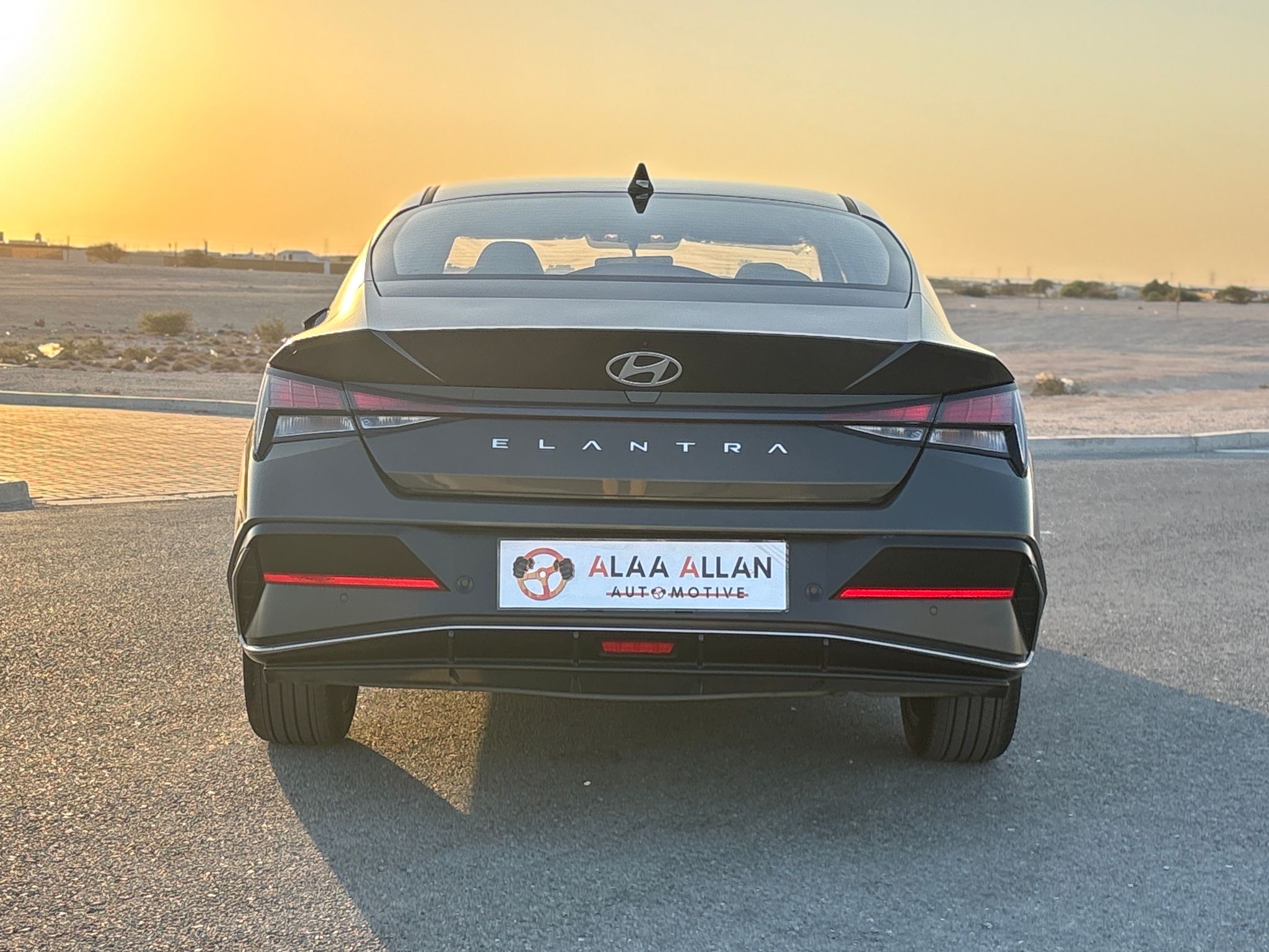 Hyundai Elantra 2024 - Image 3