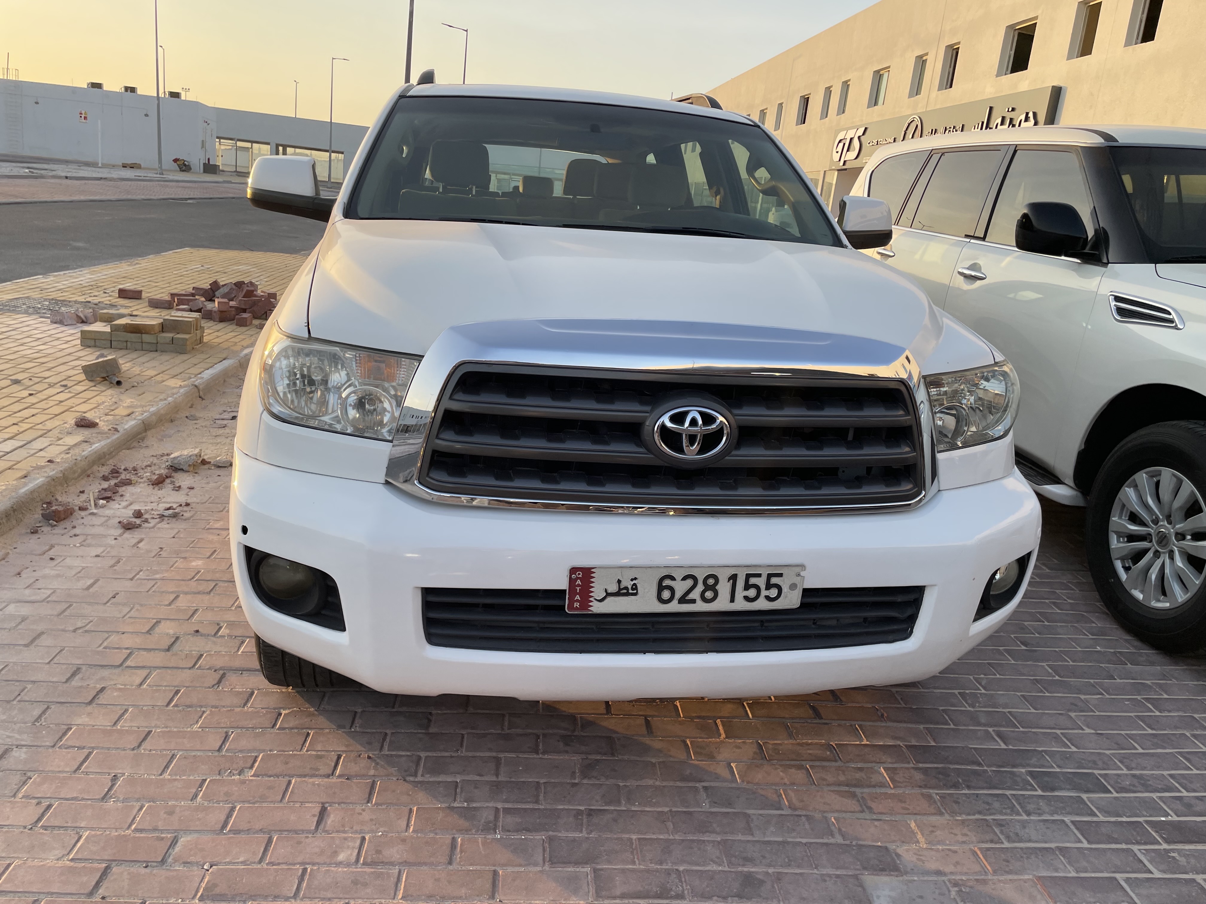 Toyota Sequoia SRS 2014 - Image 2