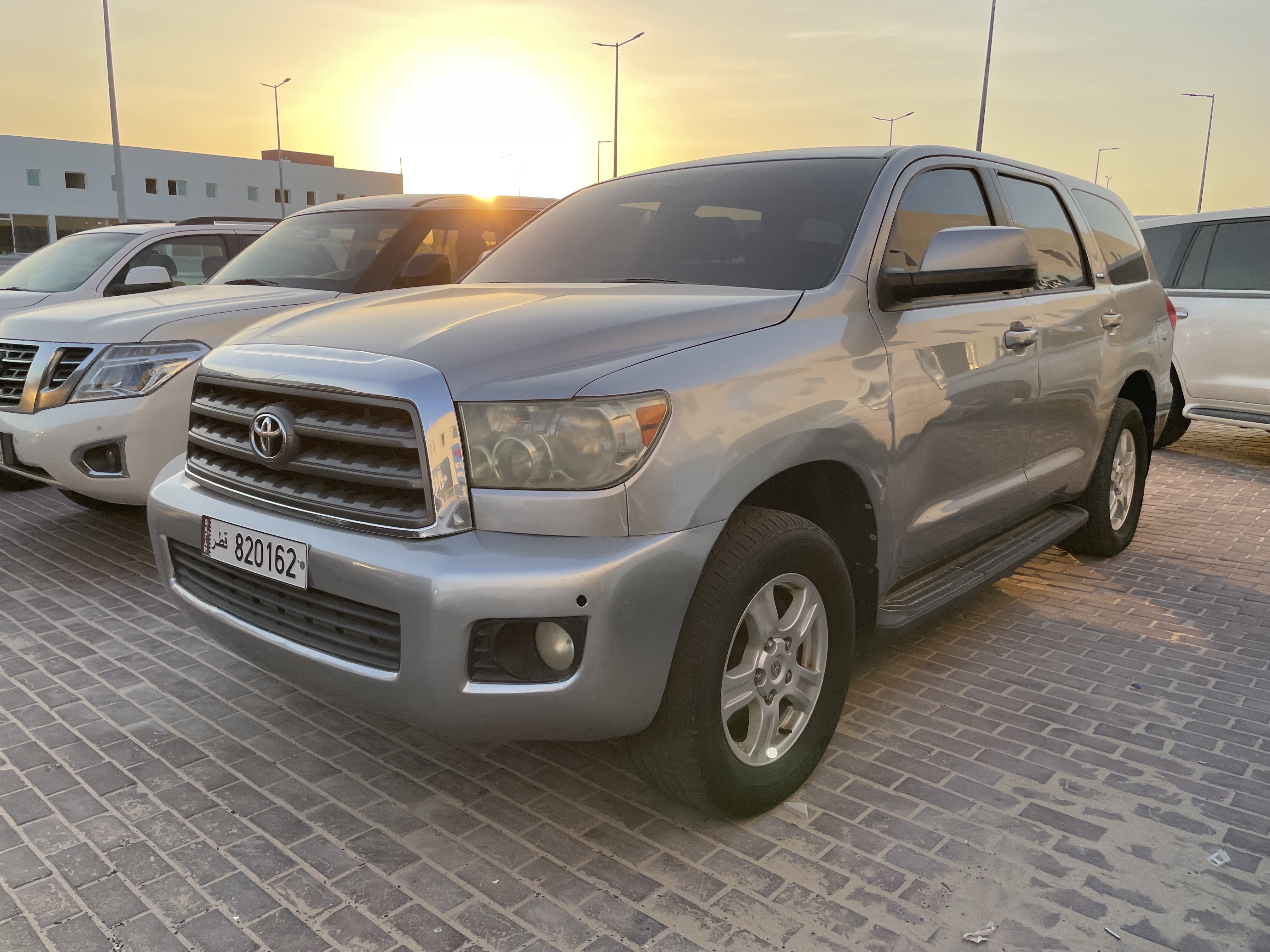 Toyota Sequoia SRS 2015
