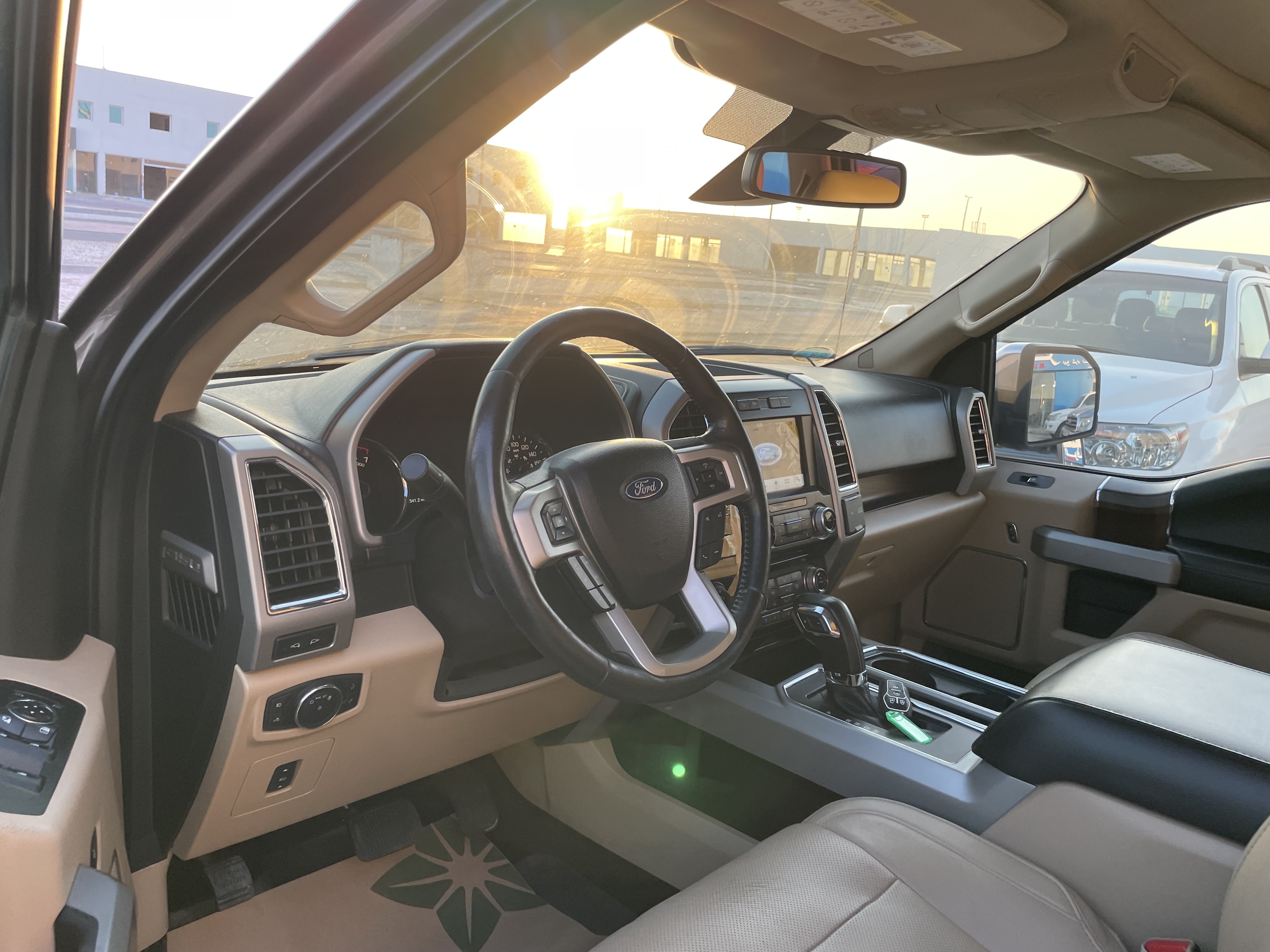 Ford F-150 Fx4 2017 - Image 3