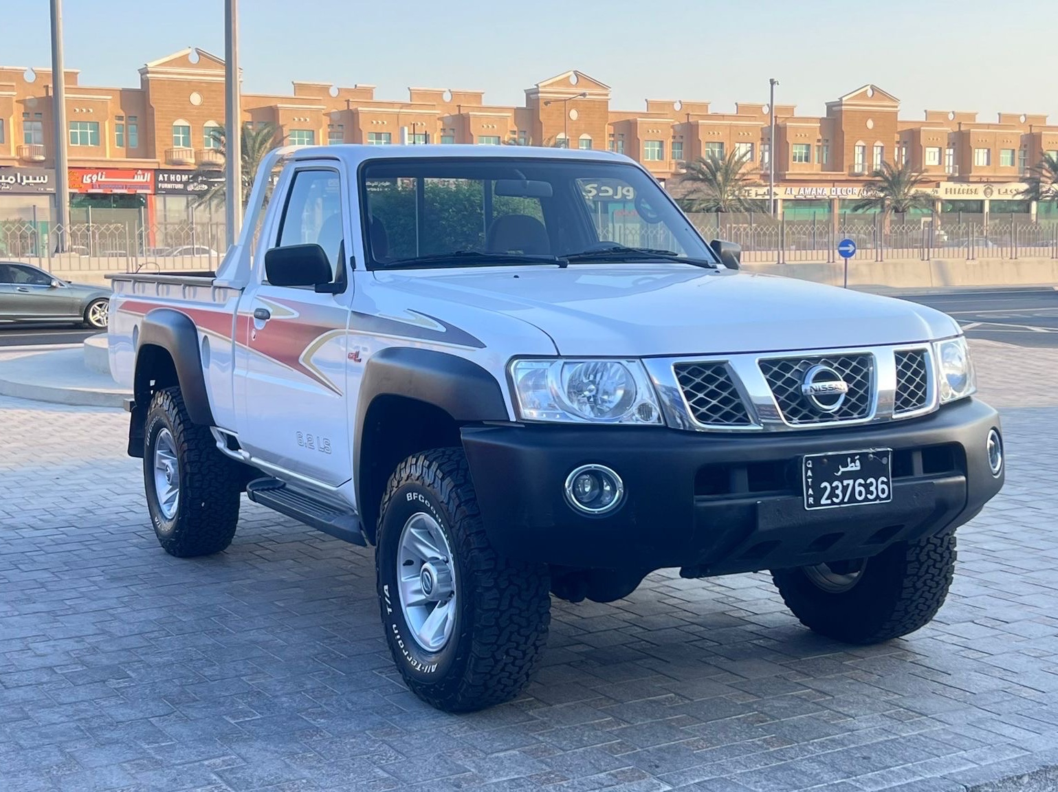 نيسان باترول SGL Pickup 2017 - Image 1