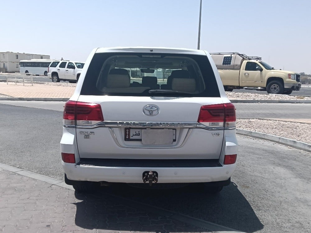 Toyota Land Cruiser GX.R - Image 3