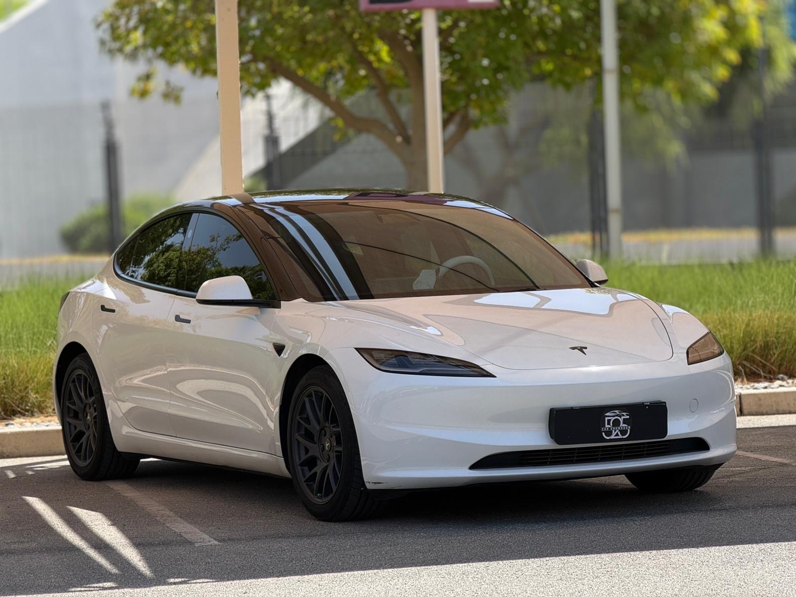 Tesla موديل 3 2025 - Image 1
