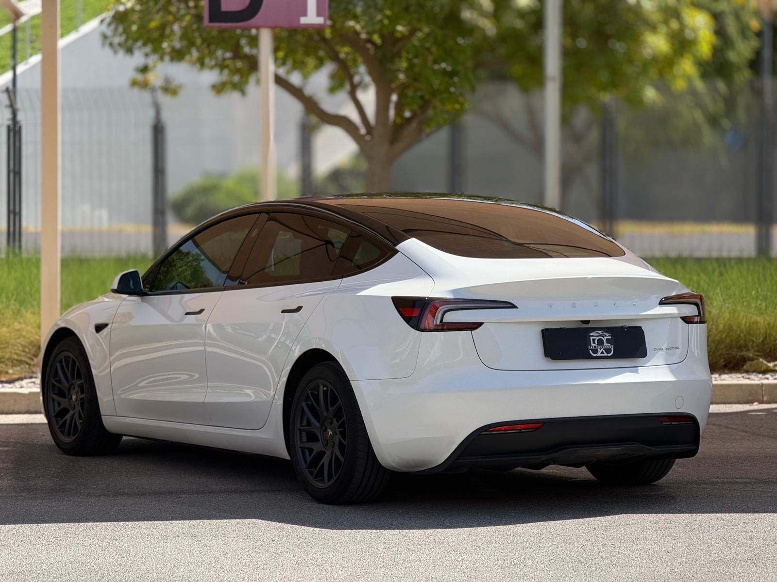 Tesla موديل 3 2025 - Image 2