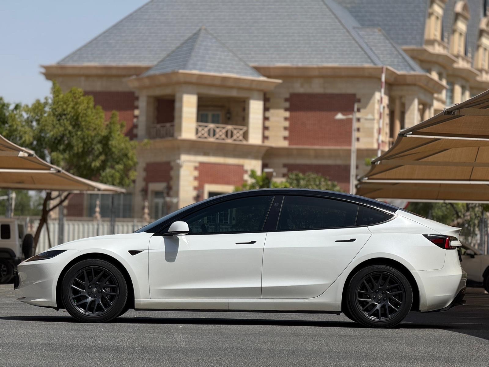 Tesla موديل 3 2025 - Image 3
