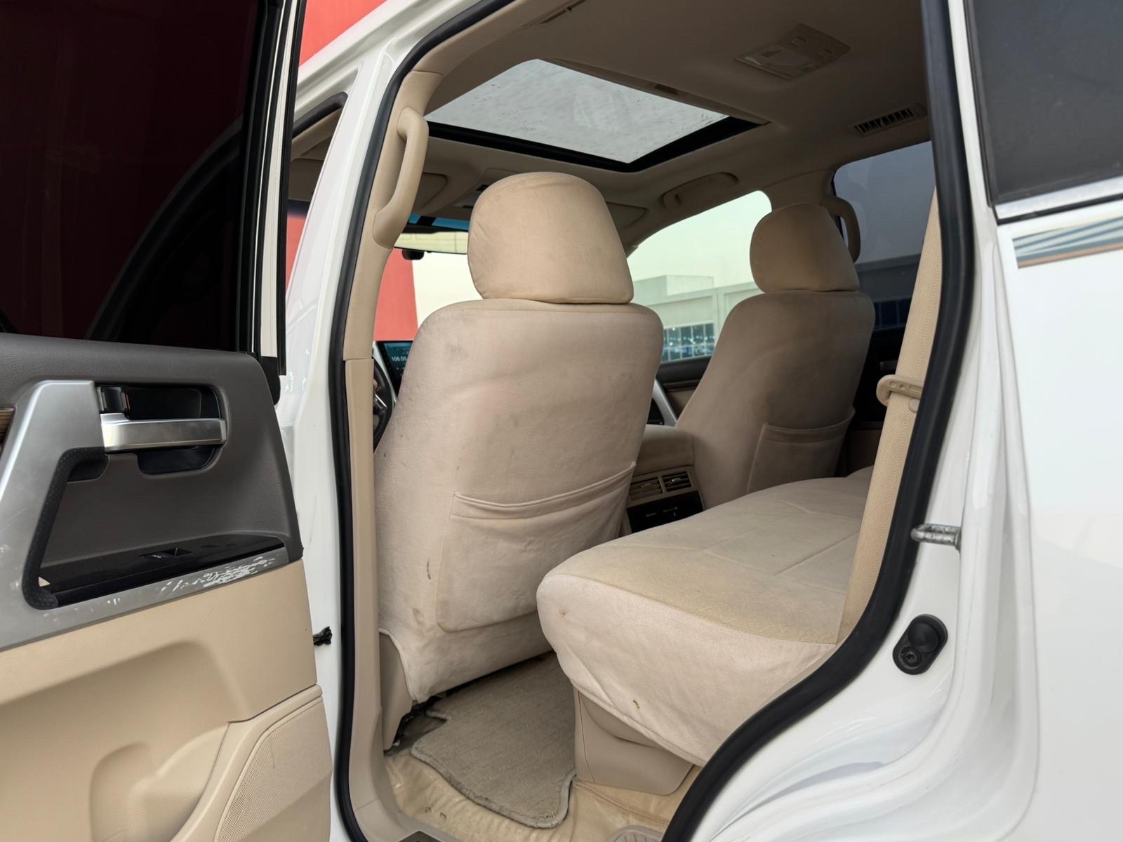Toyota Land Cruiser VX.R 2021 - Image 4