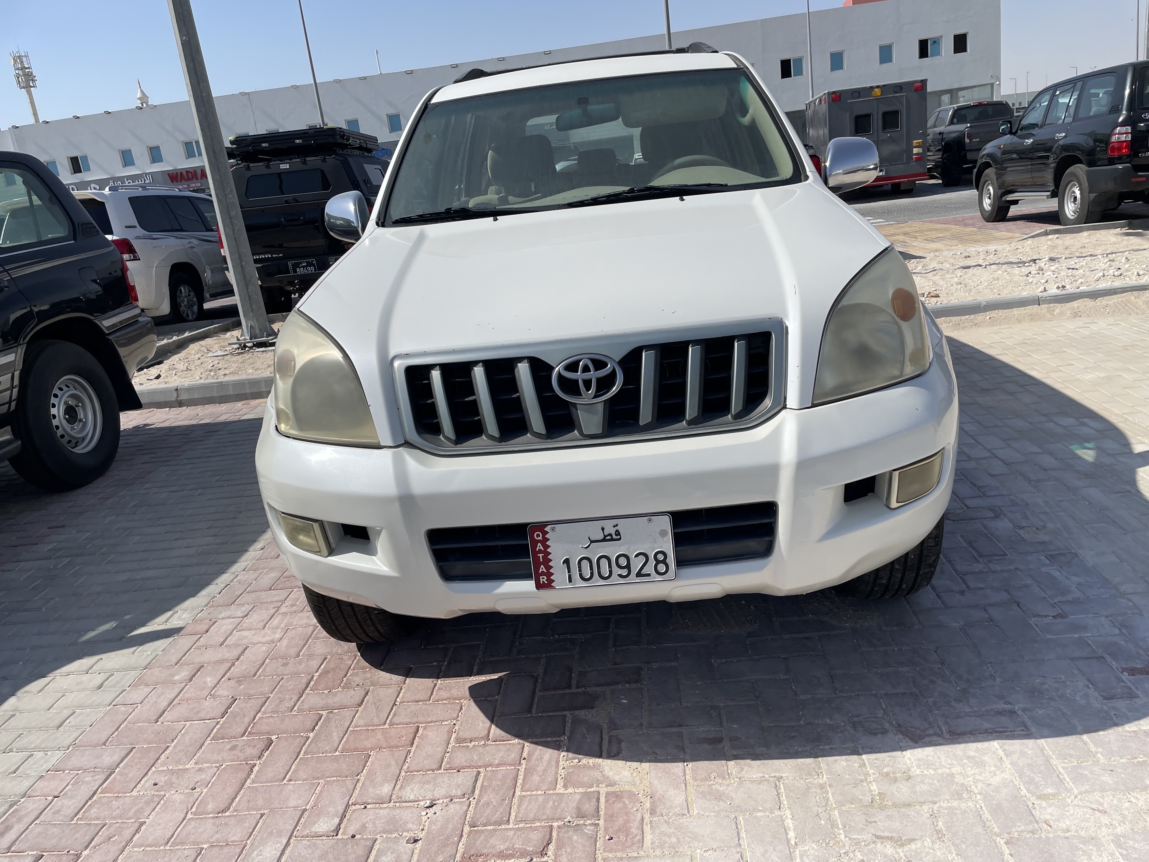 Toyota Prado VX v6 2004 - Image 2