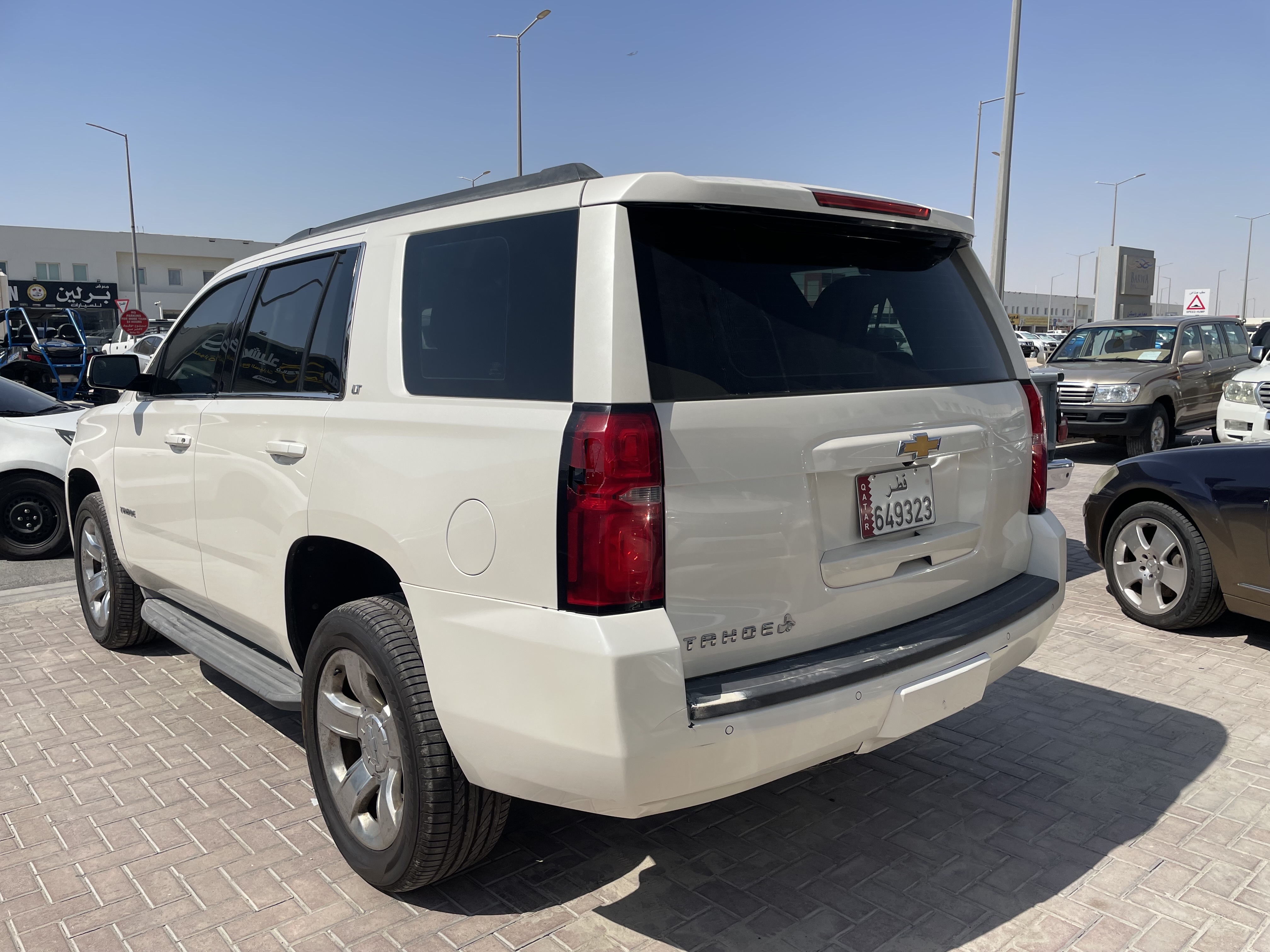 Chevrolet Tahoe 2015 - Image 2