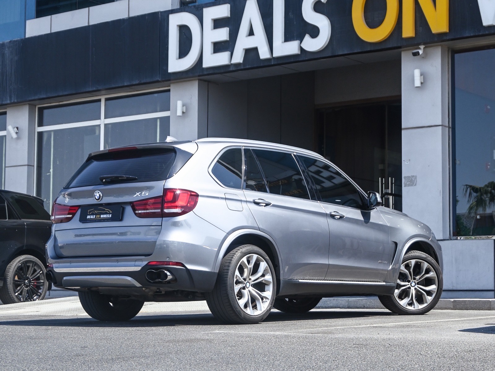 BMW X-Series X5 ( 50i ) 2017 - Image 3