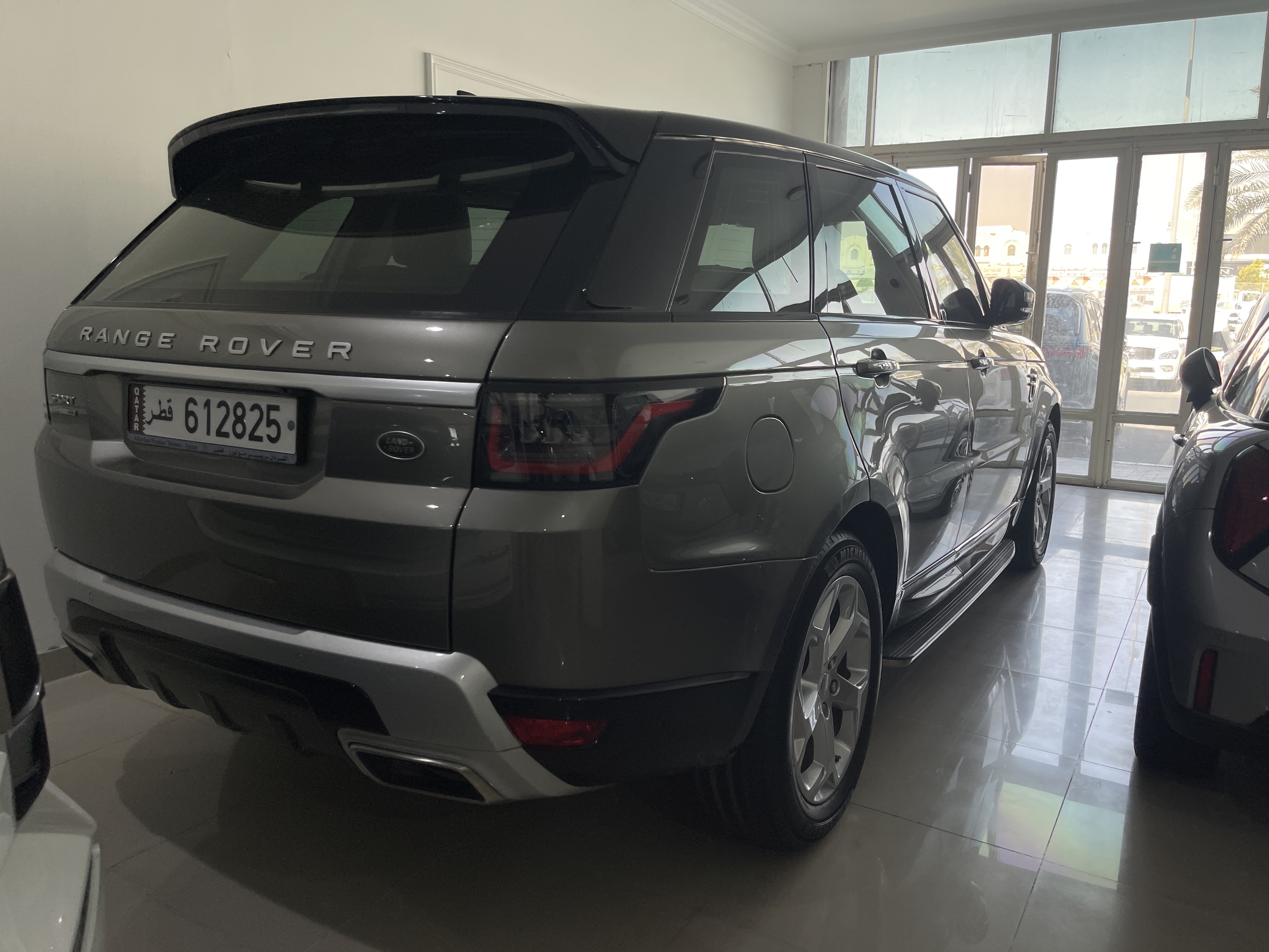 Land Rover Range Sport SuperCharged 2019 - Image 2