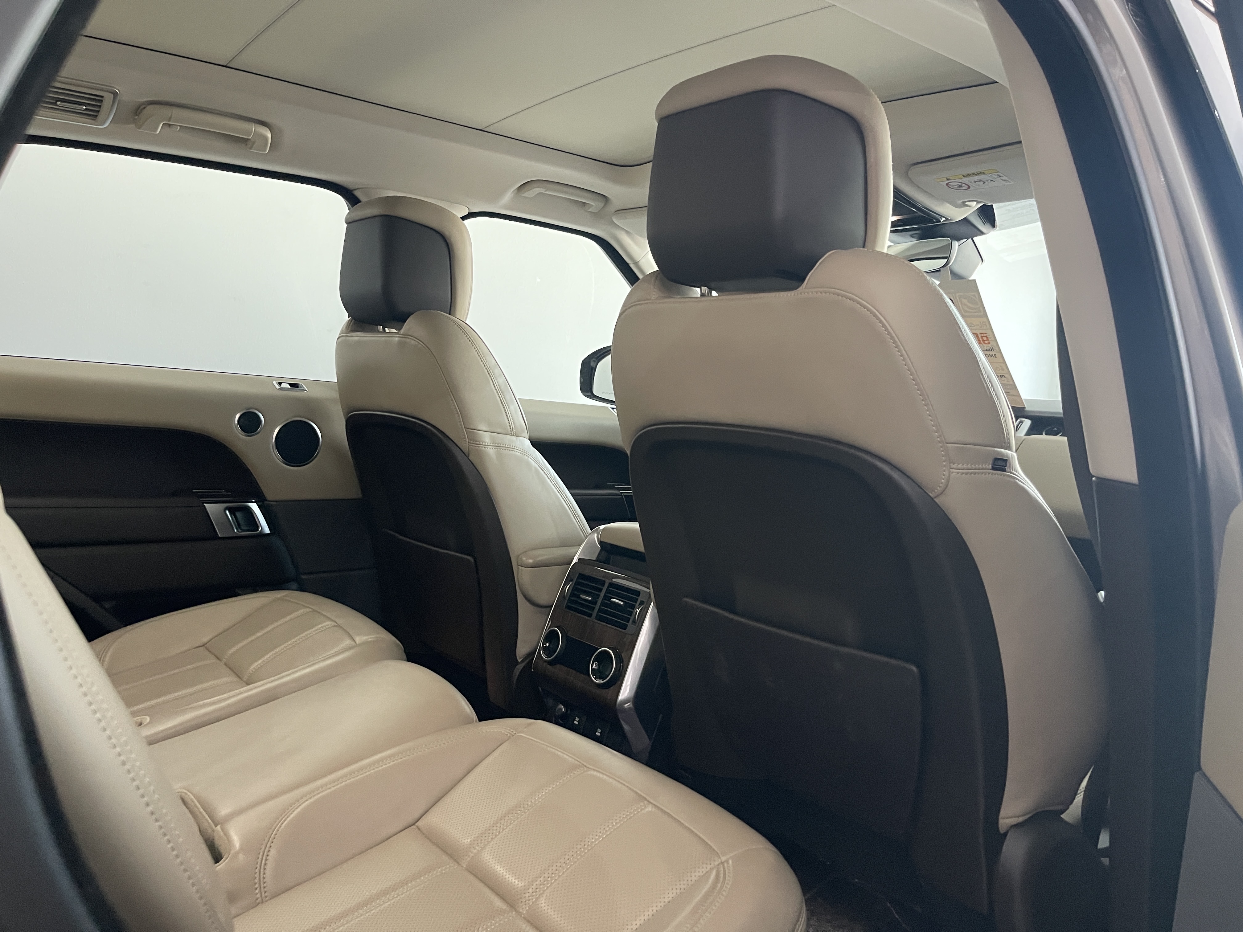Land Rover Range Sport SuperCharged 2019 - Image 4